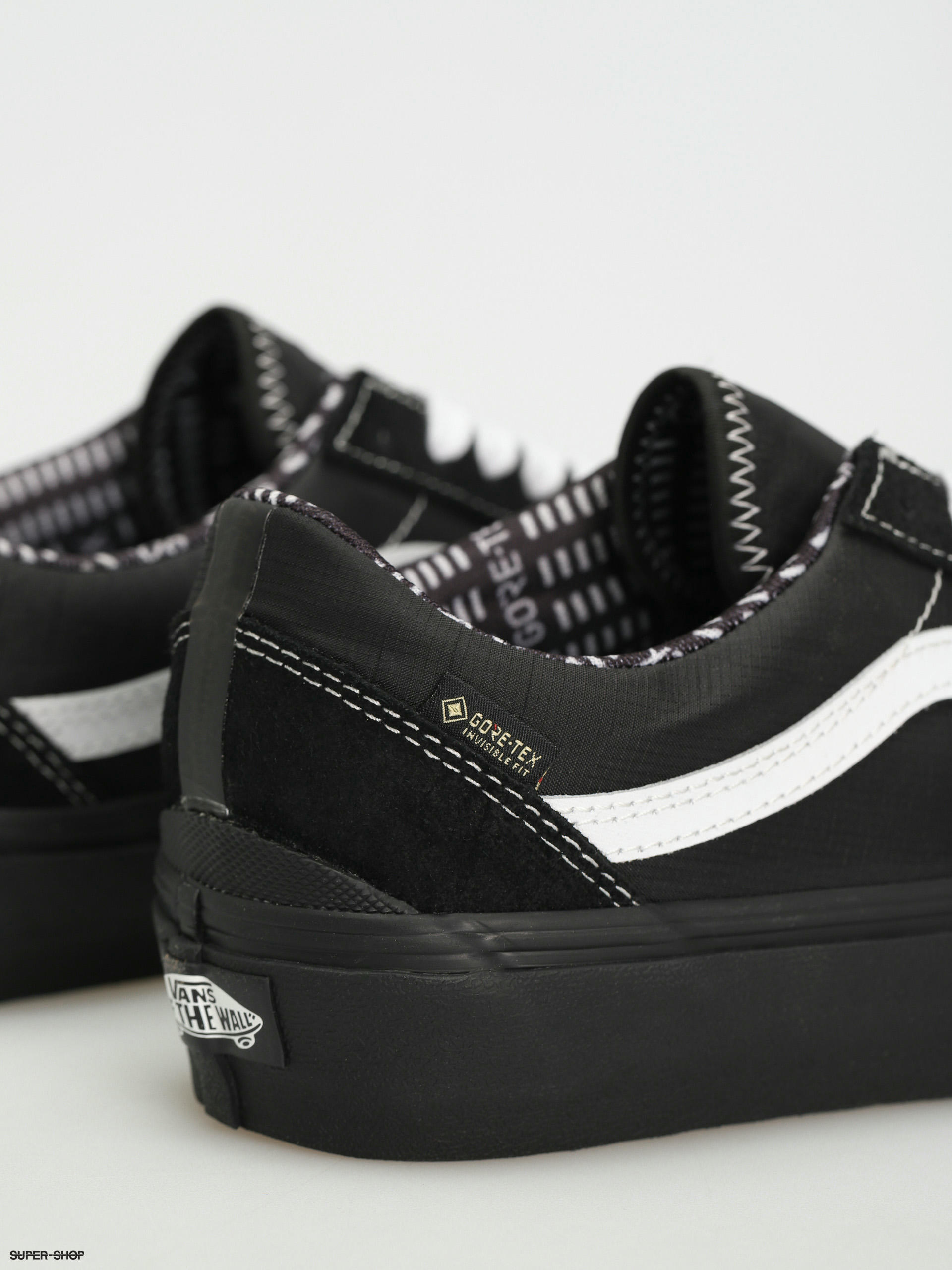 Vans Old Skool Gore Tex Shoes (gore tex black)