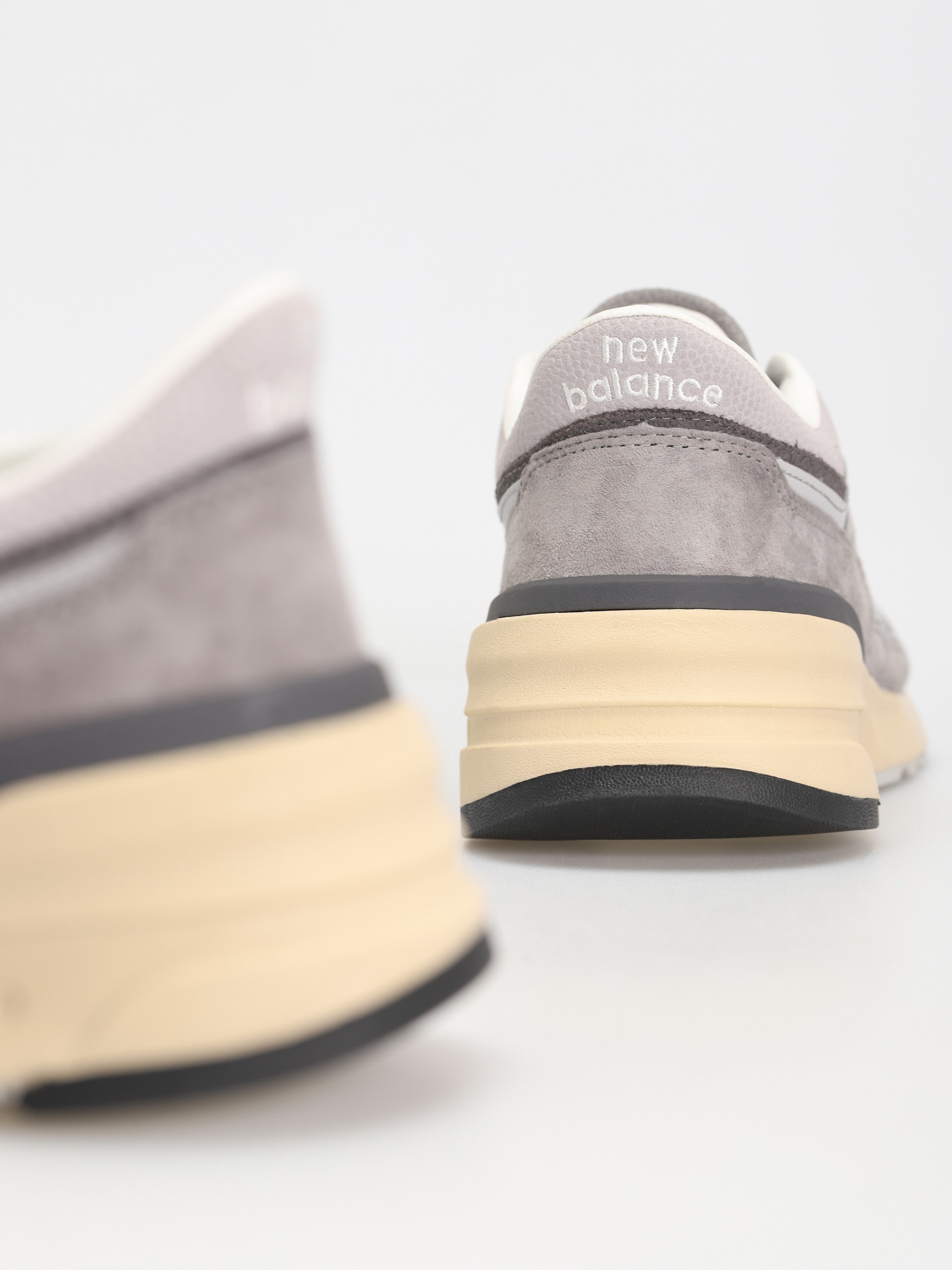 New Balance 997 Shoes (shadow grey)
