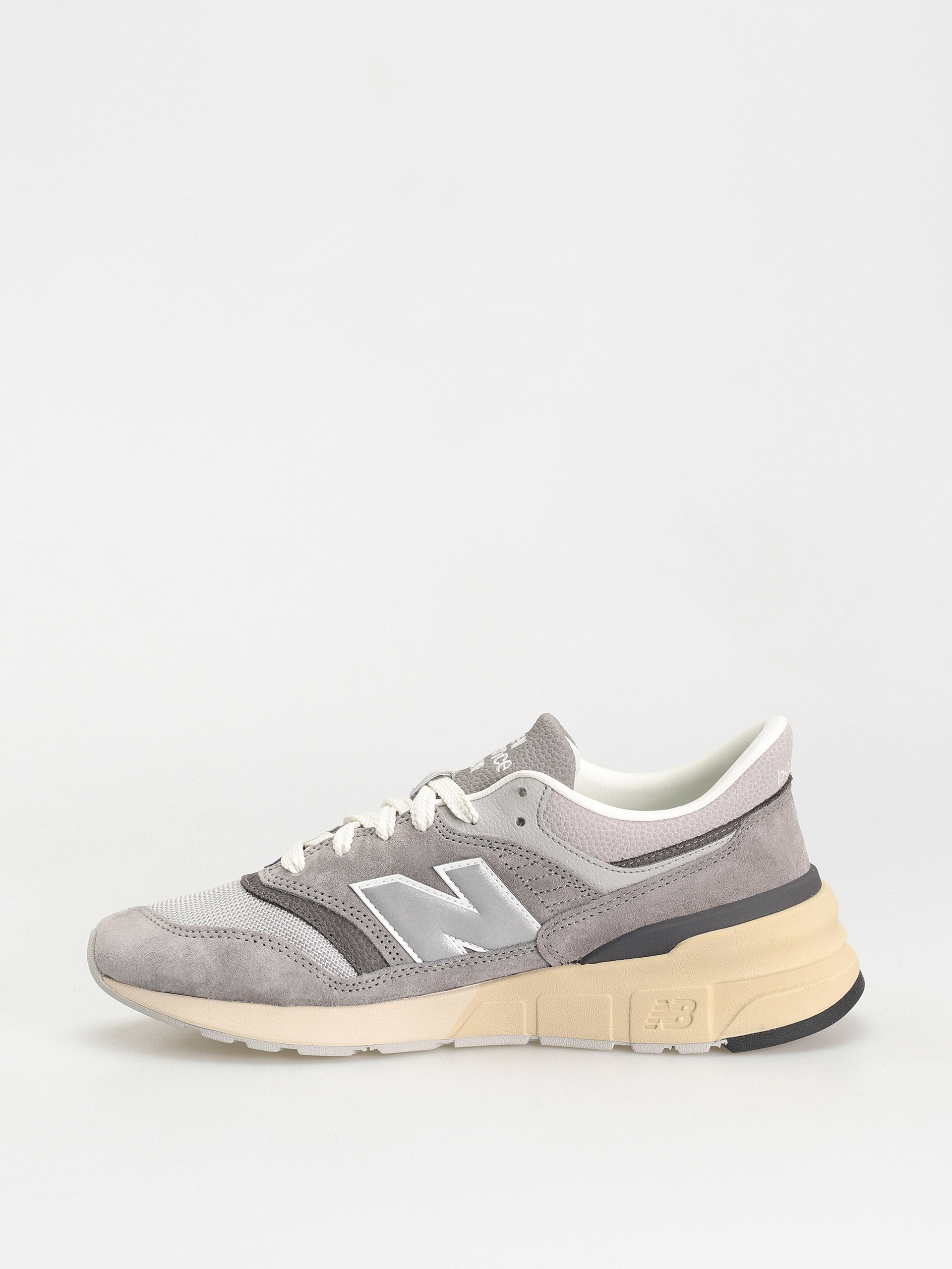 New balance best sale 997 womens Grey