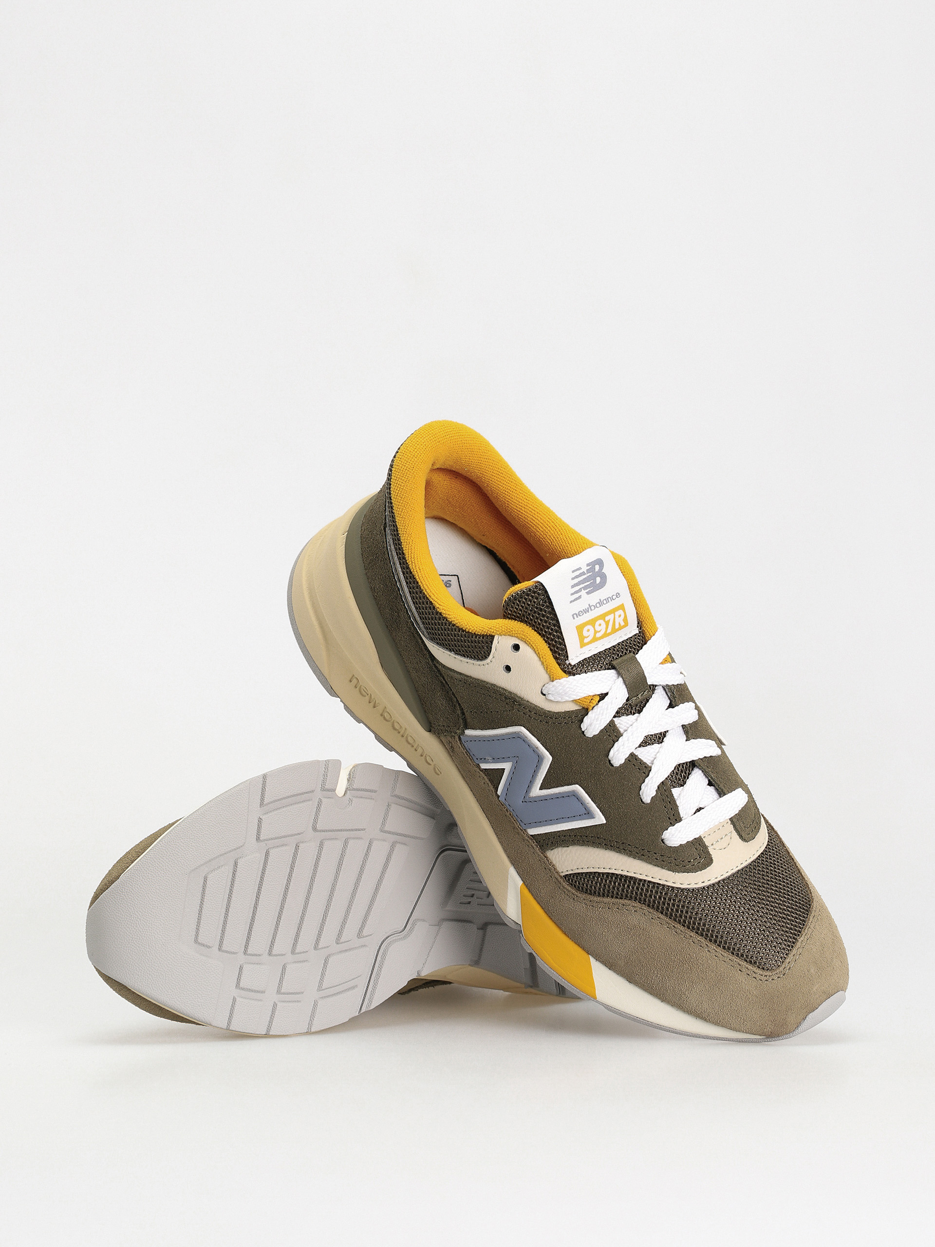 New Balance 997 Shoes (covert green)
