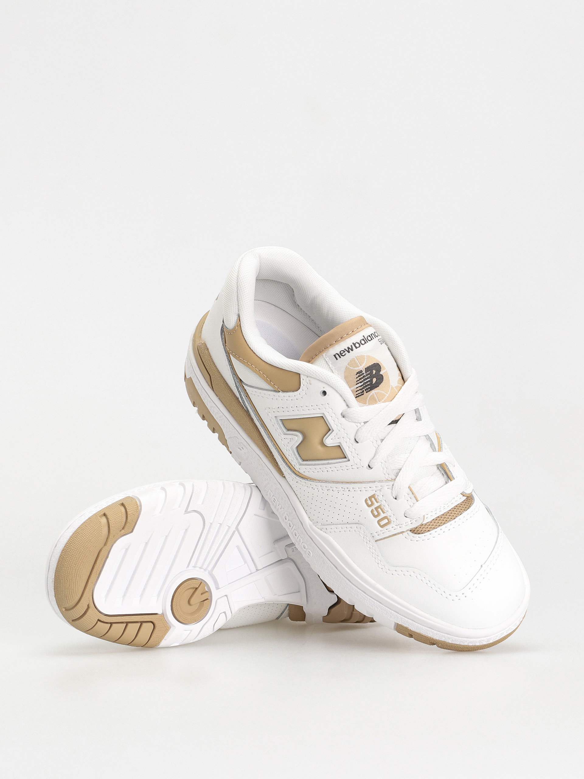 New Balance 550 Shoes Wmn (white)