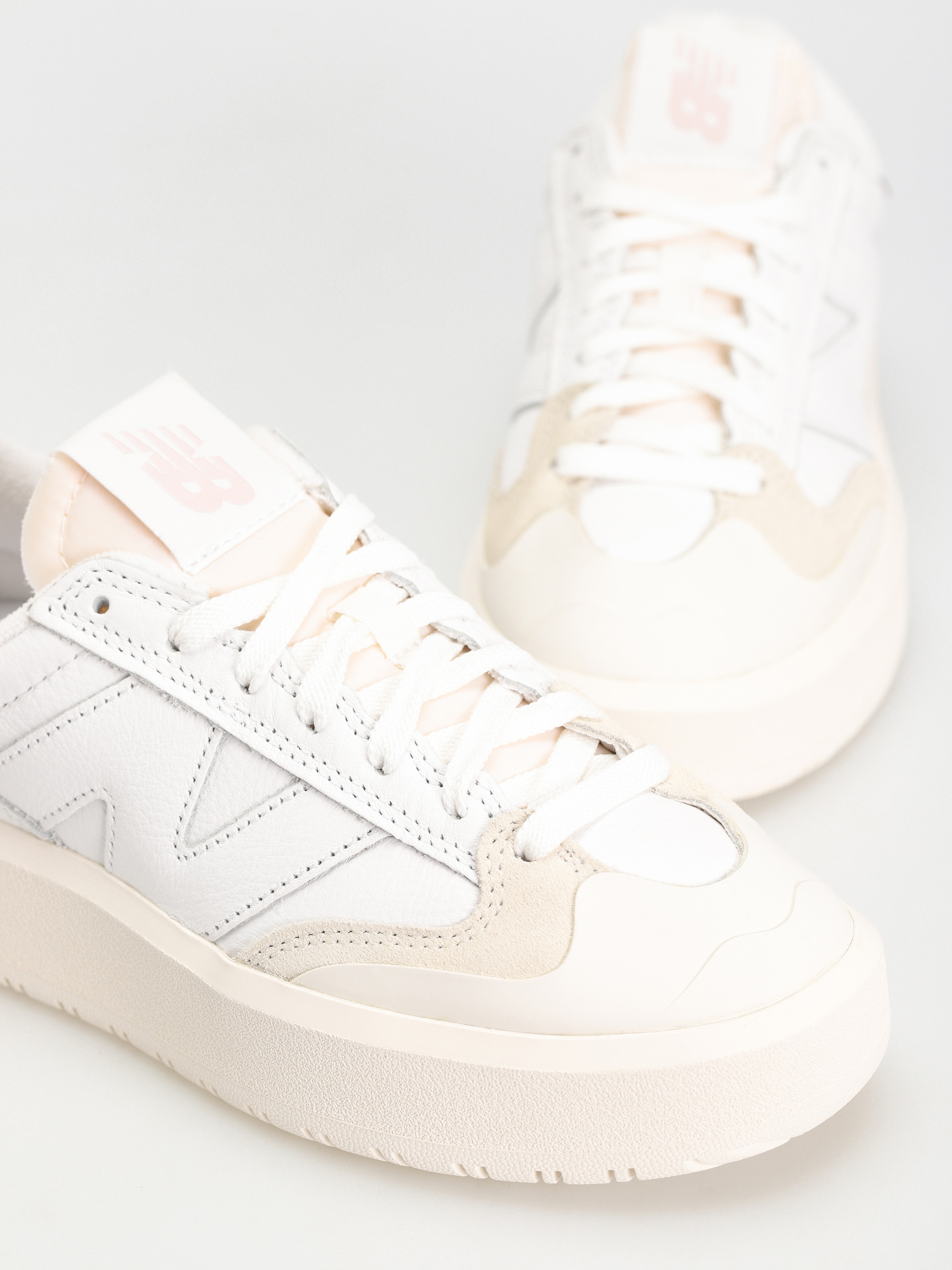 New Balance CT302 Shoes (white)