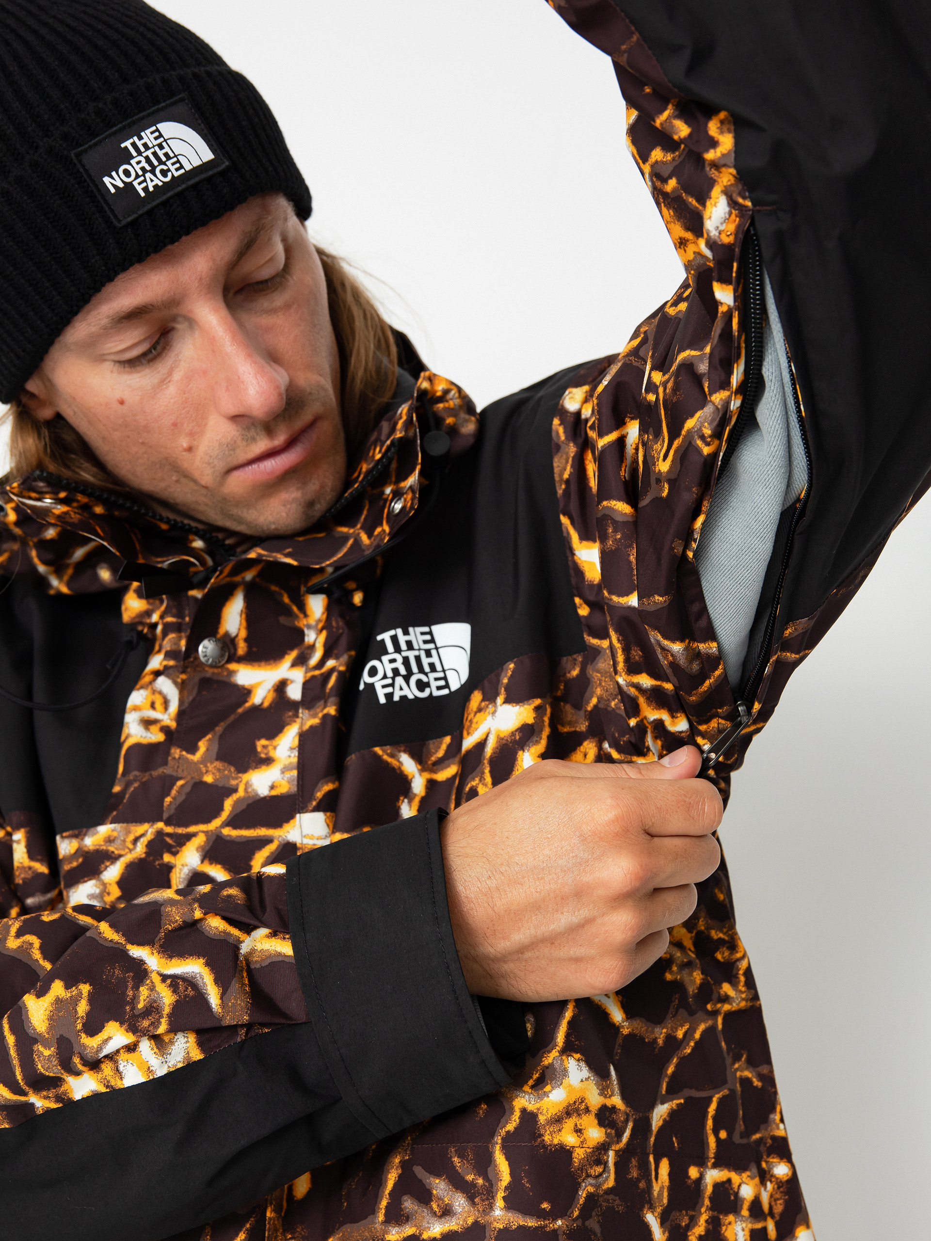 The North Face 86 Retro Mountain Jacket (coal brown wtrdstp/tnfb)