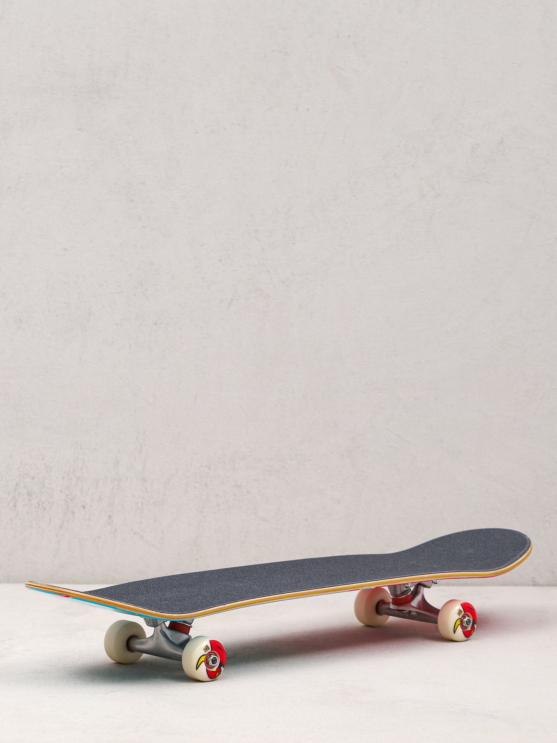 Toy Machine 80s Monster Skateboard (light blue/pink)