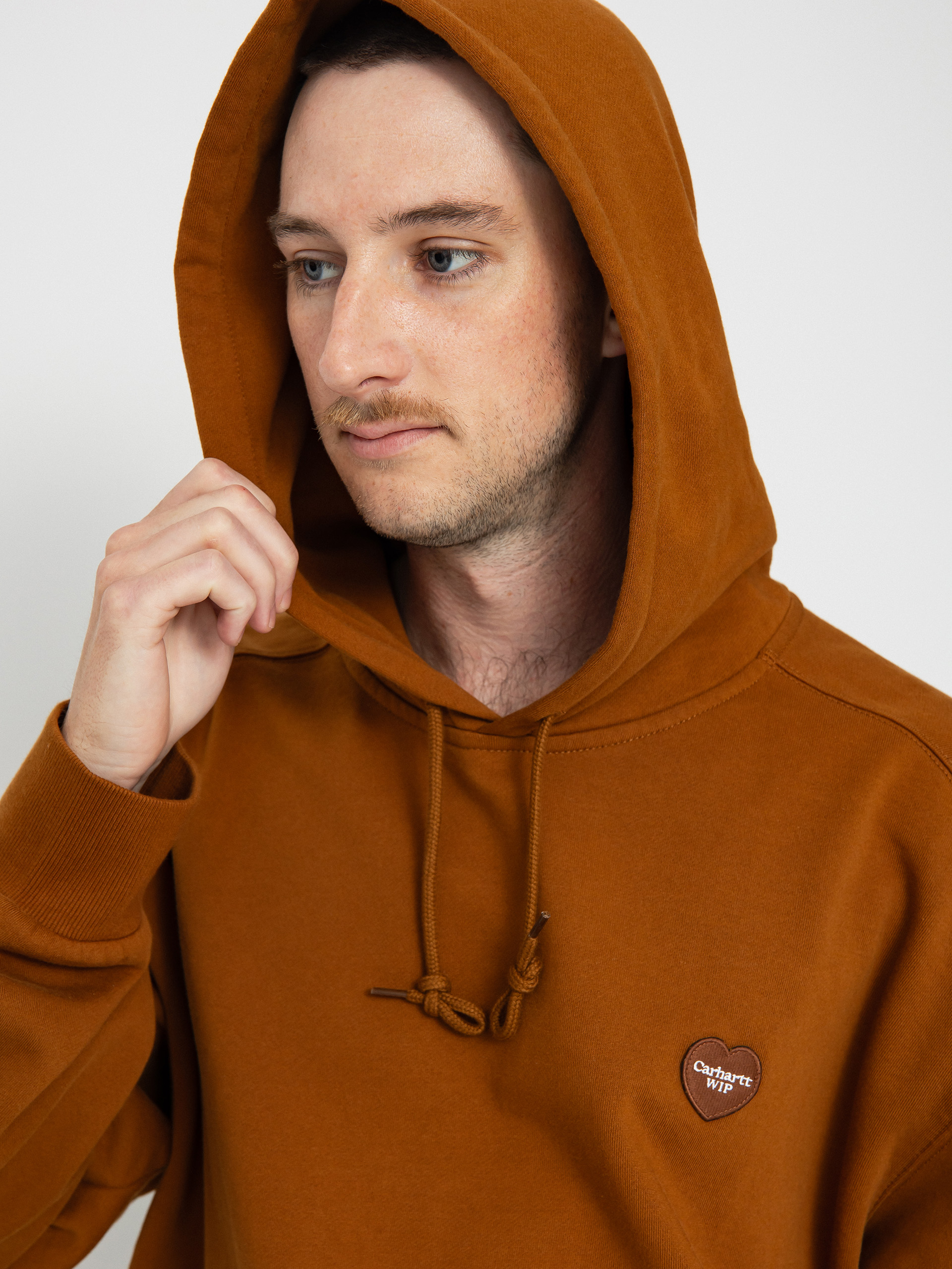 Carhartt WIP Heart Patch HD Hoodie (deep h brown)