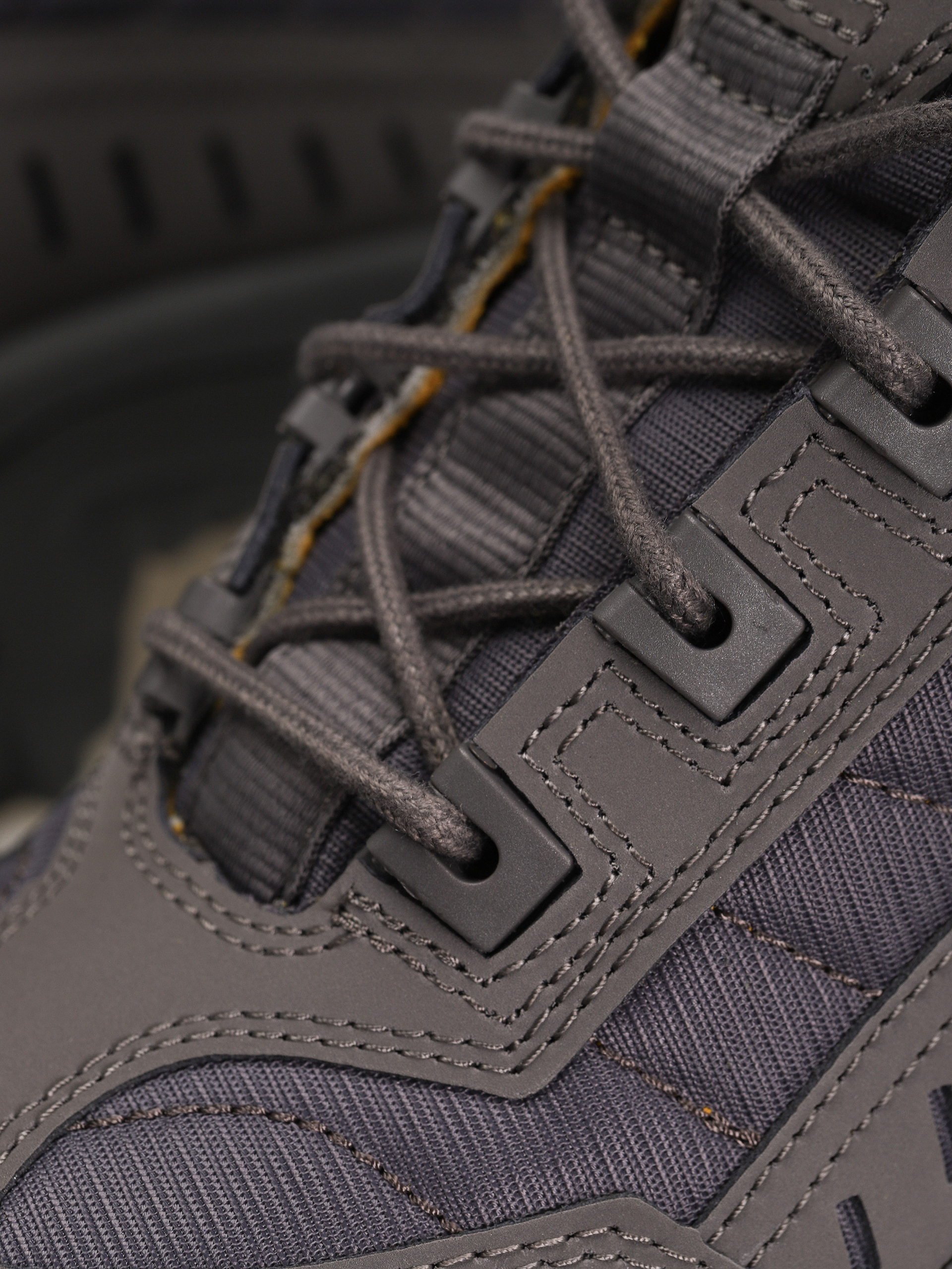 Caterpillar Intruder Mid Shoes (pavement)