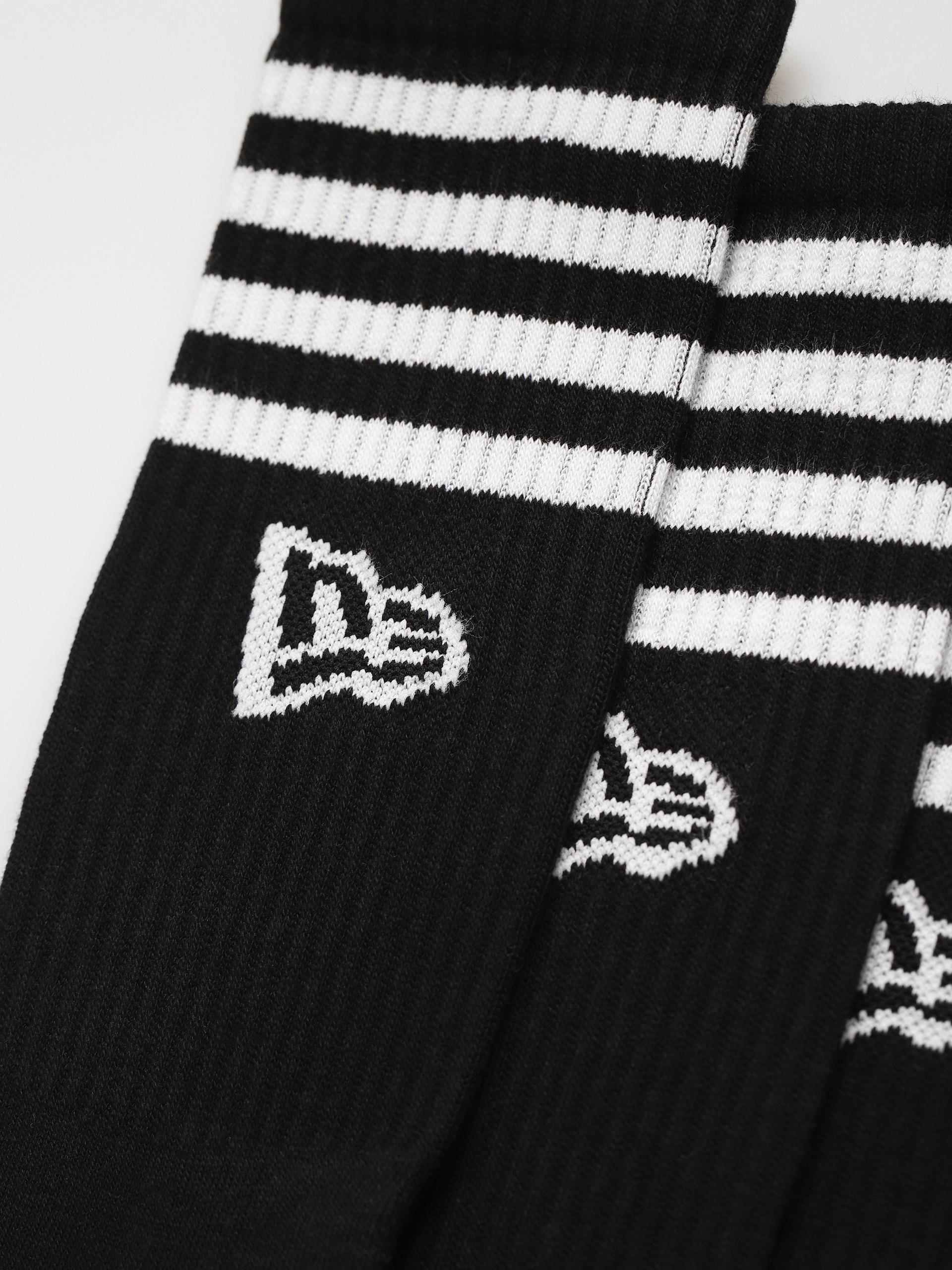 New Era Stripe Crew Socks (black)