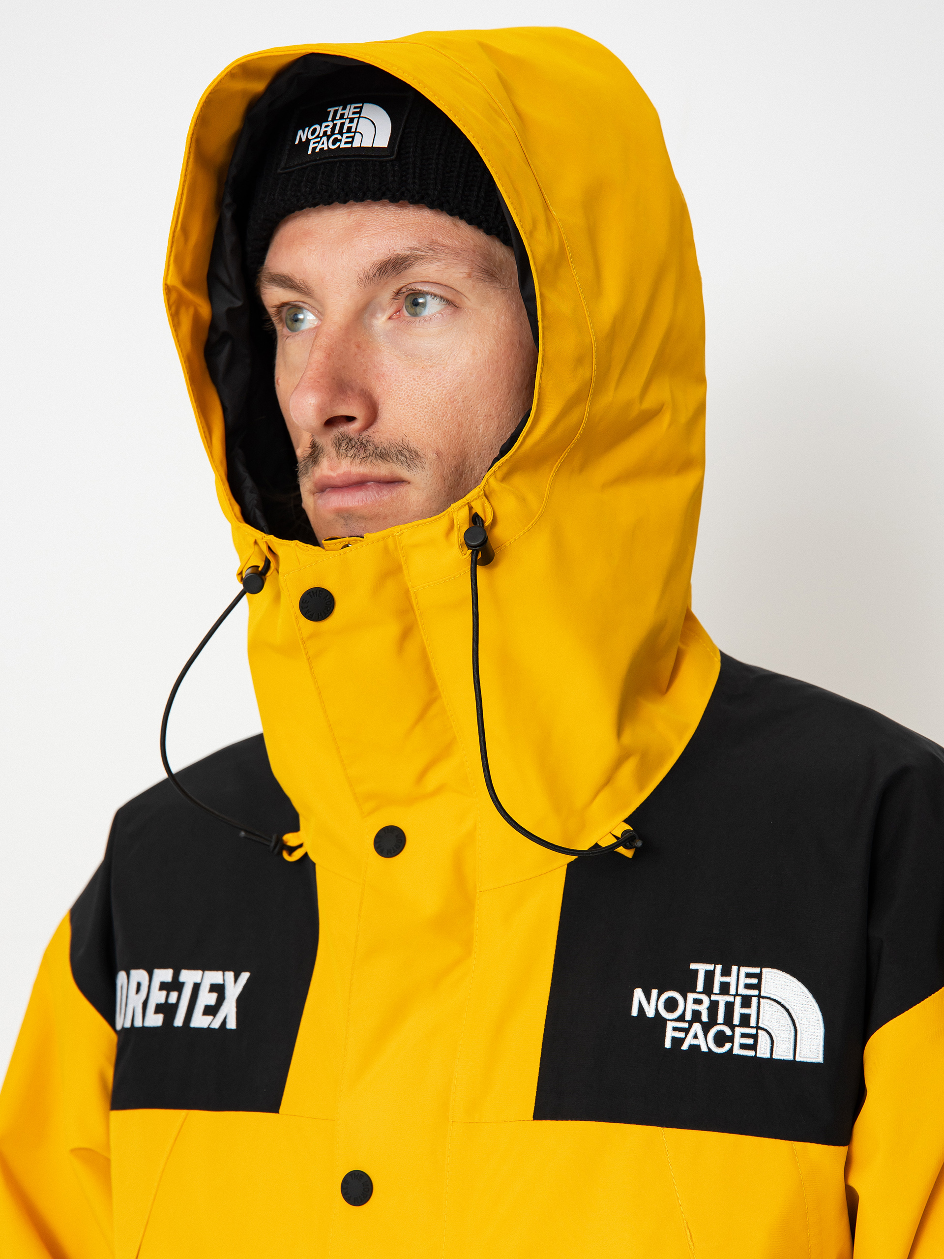 The North Face Gtx Mtn Jacket (summit gold/tnf black)