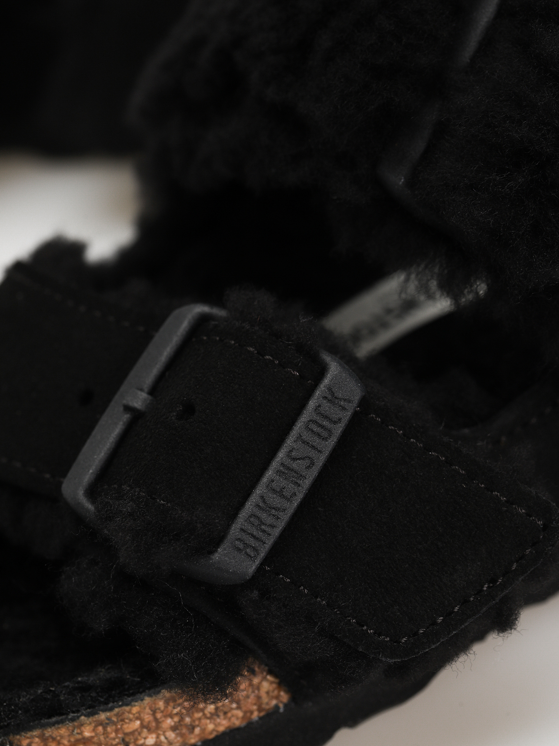 Birkenstock Arizona Split Teddy Parts Rivet Logo Suede Leather/Fur Narrow Sandalen Wmn (black)