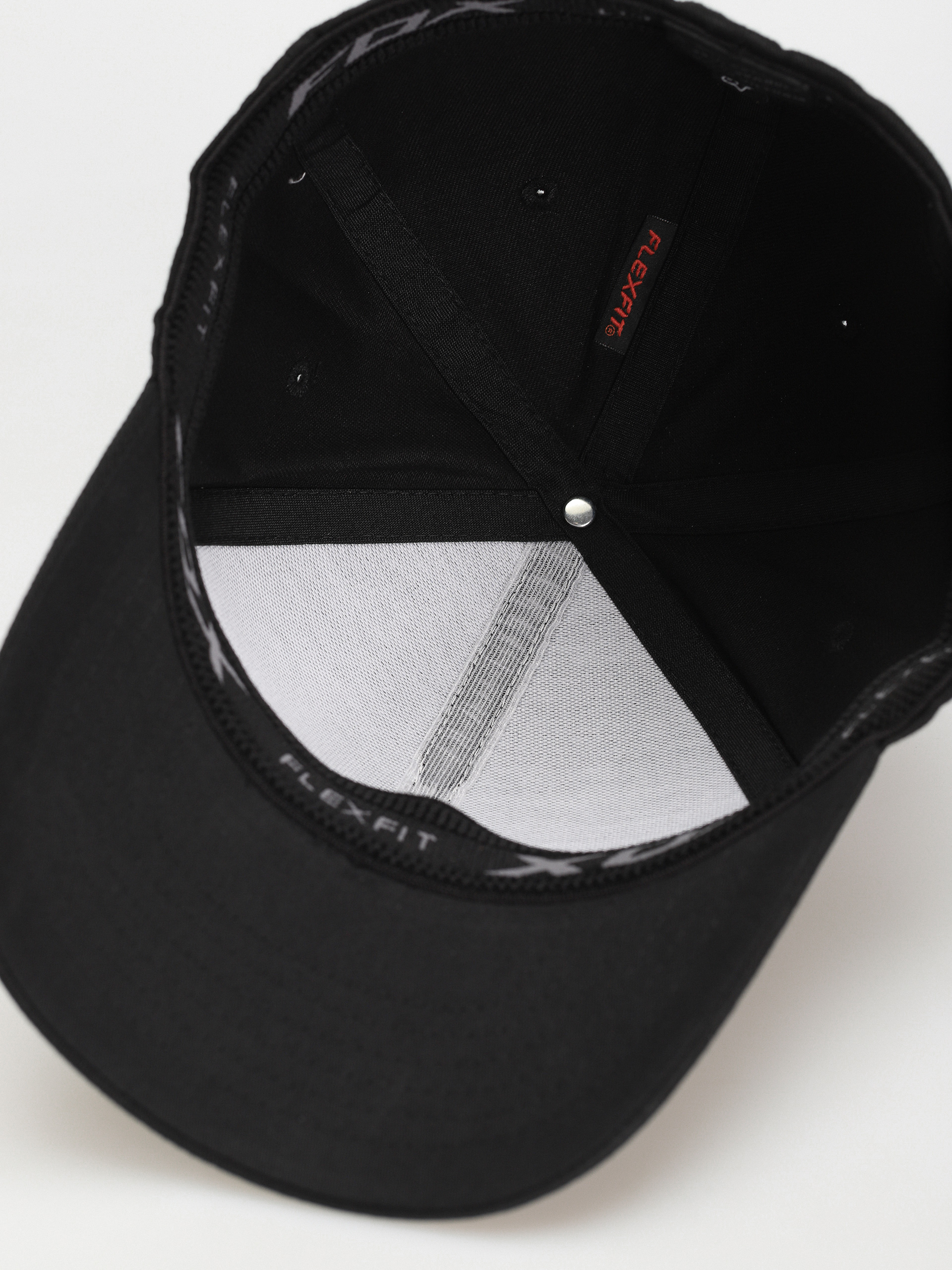 Fox X Kawi Flexfit Cap (black)