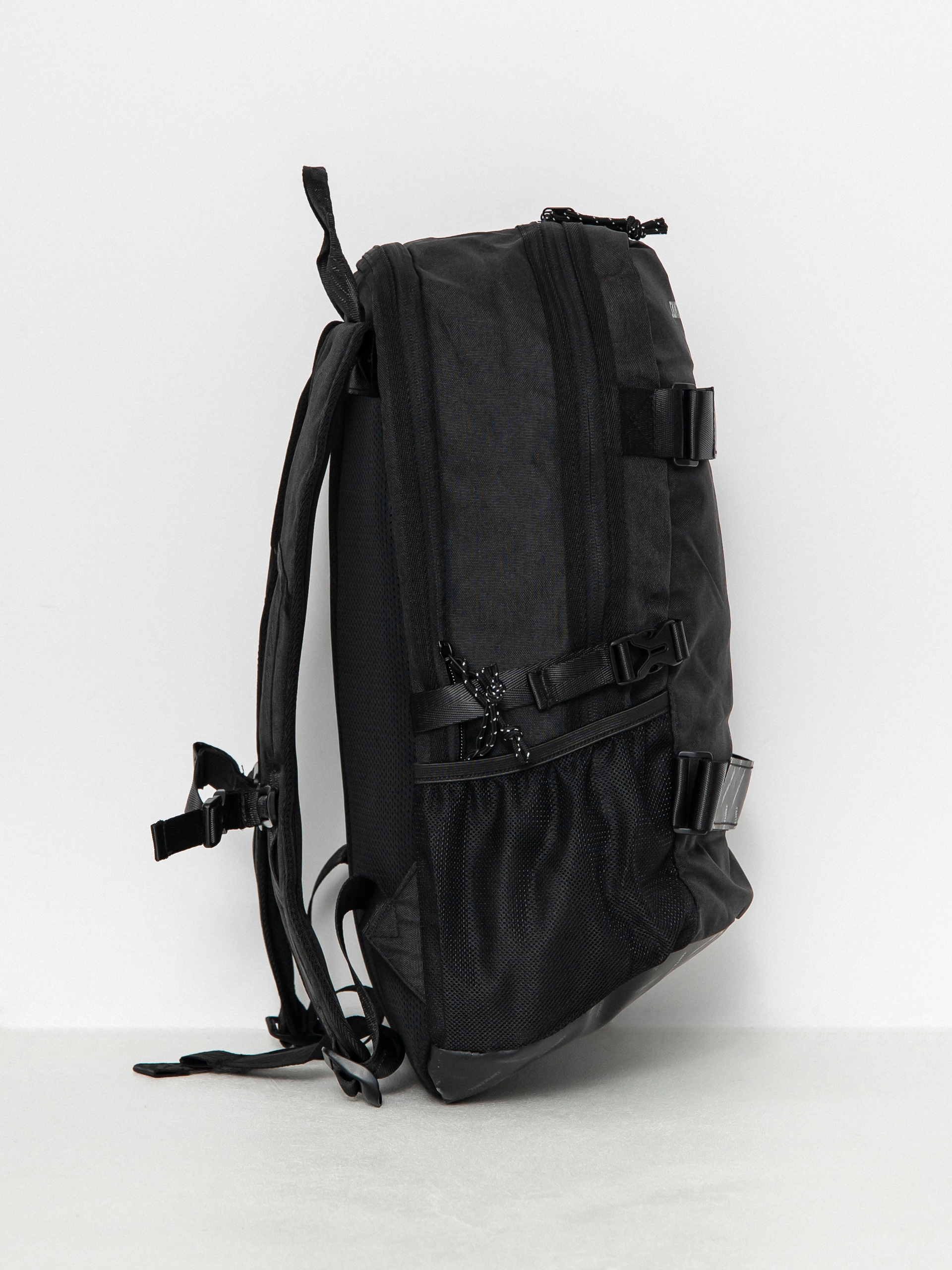 Santa Cruz Sabre Skatepack Rucksack (black)