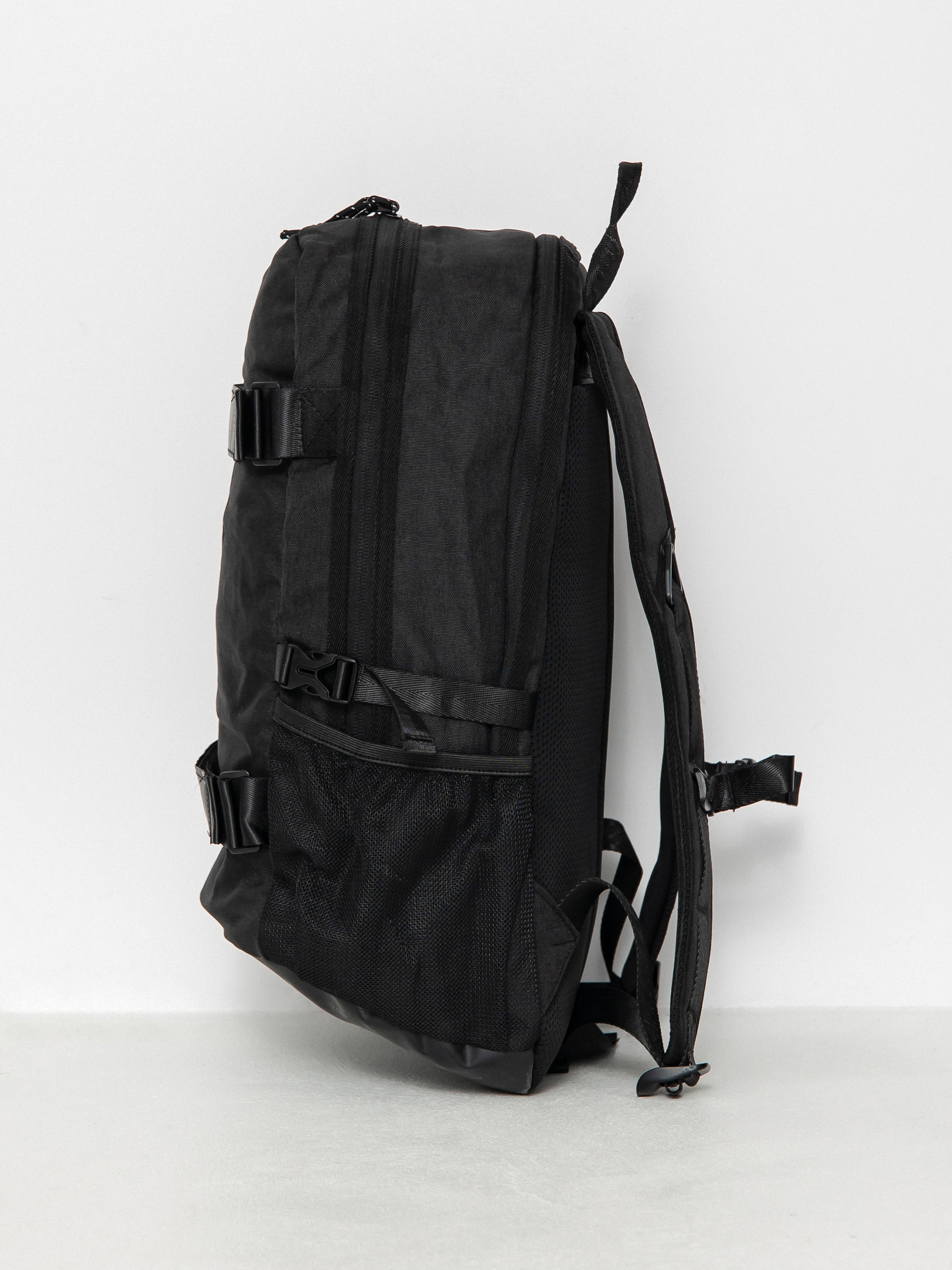Santa Cruz Sabre Skatepack Rucksack (black)