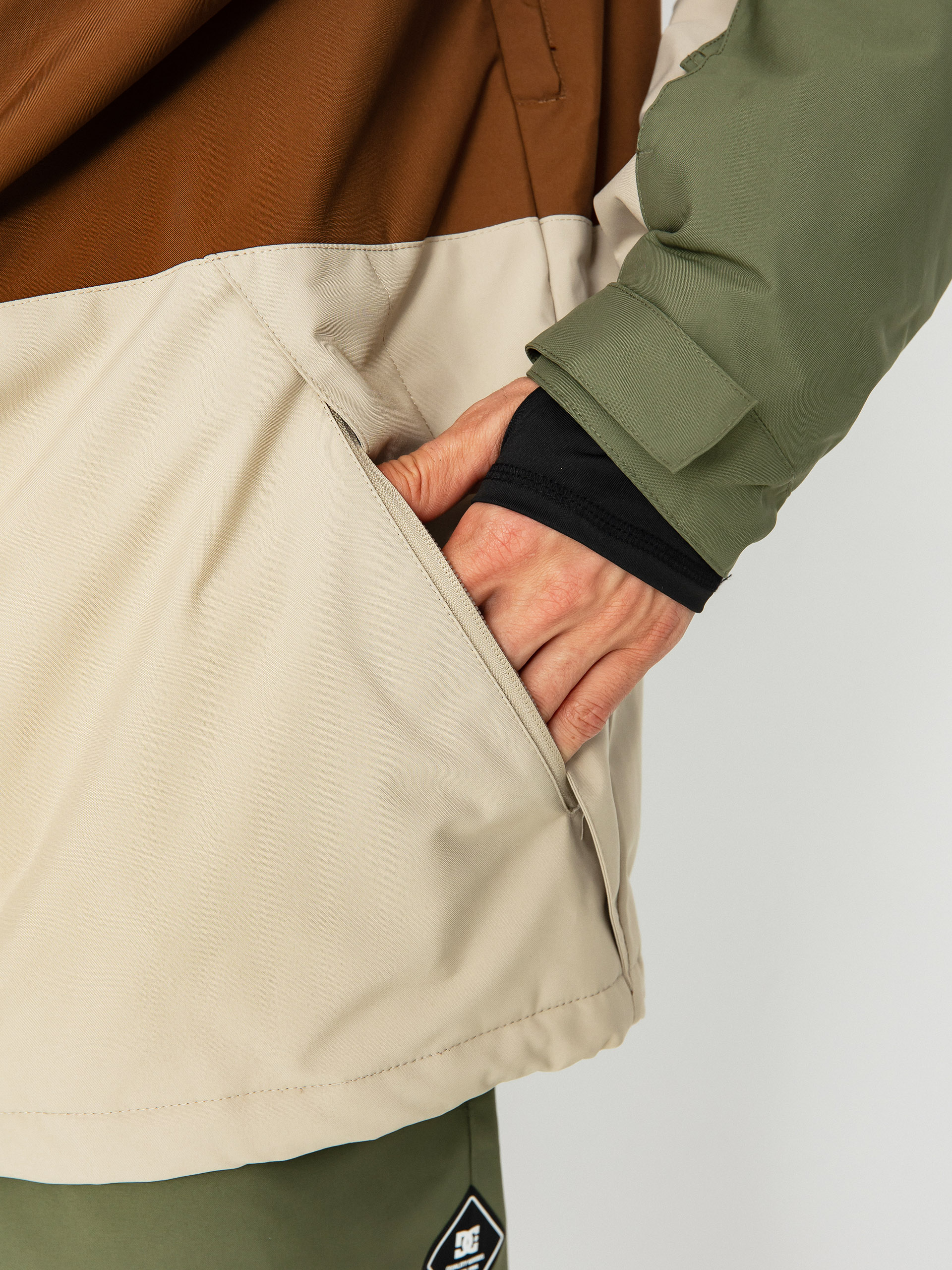 Mens DC Defy Snowboard jacket (four leaf clover)