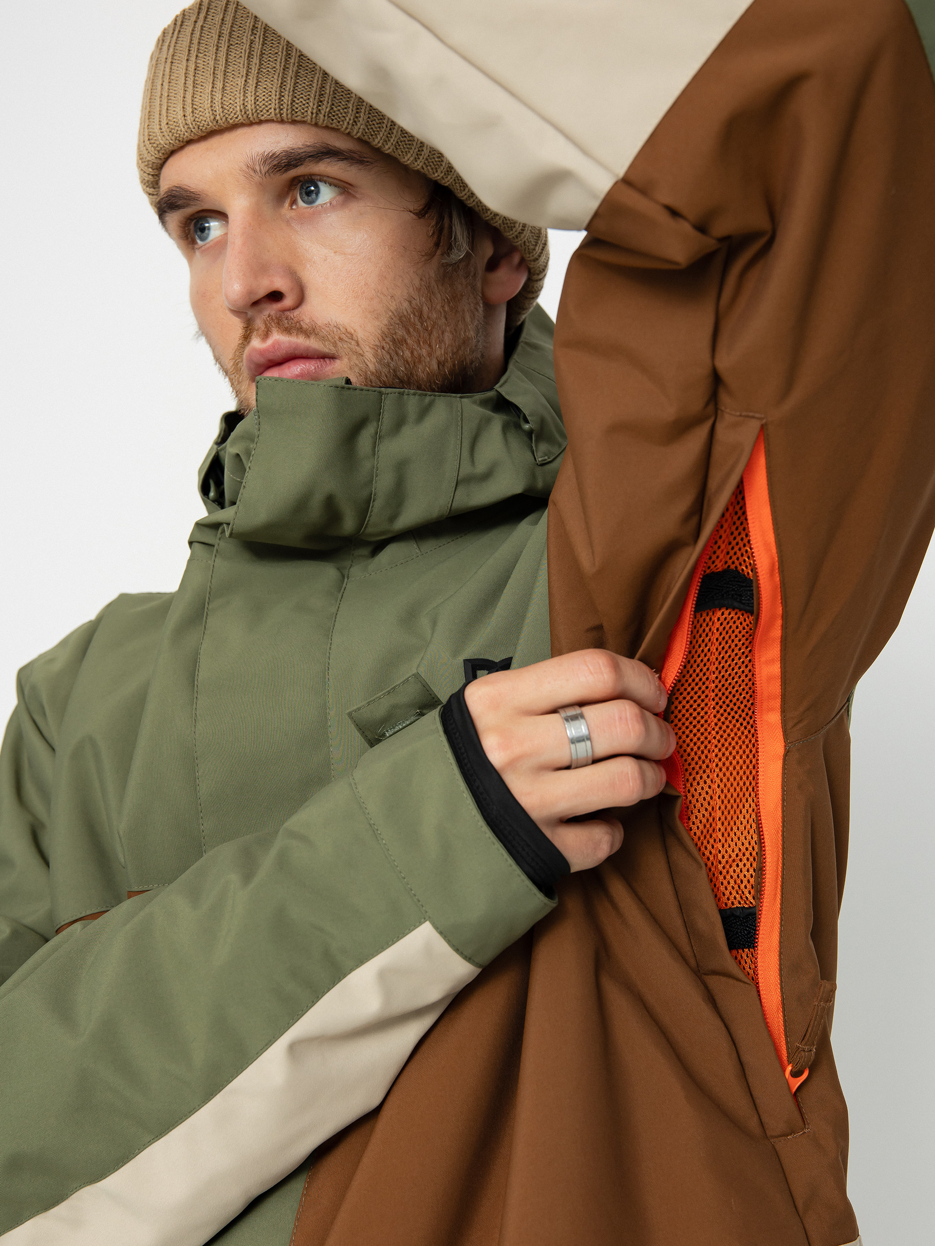 Mens DC Defy Snowboard jacket (four leaf clover)