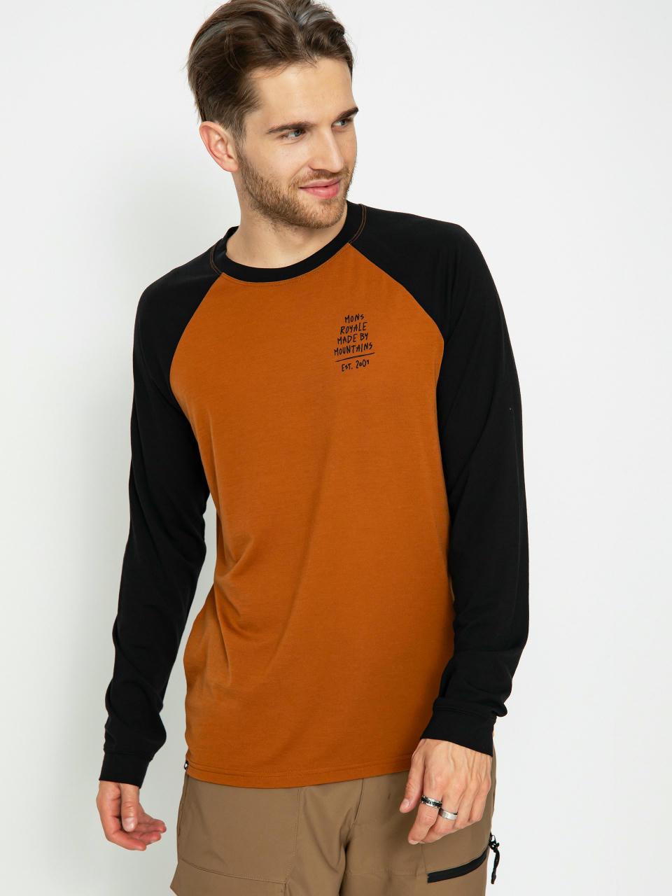 Mons Royale Icon Merino Raglan Longsleeve (black/copper)