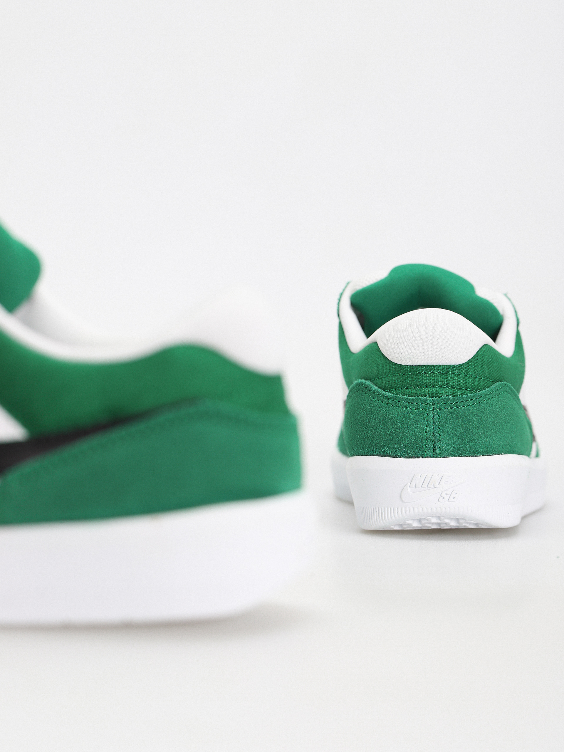 Nike SB Force 58 Shoes (pine green/black white white)