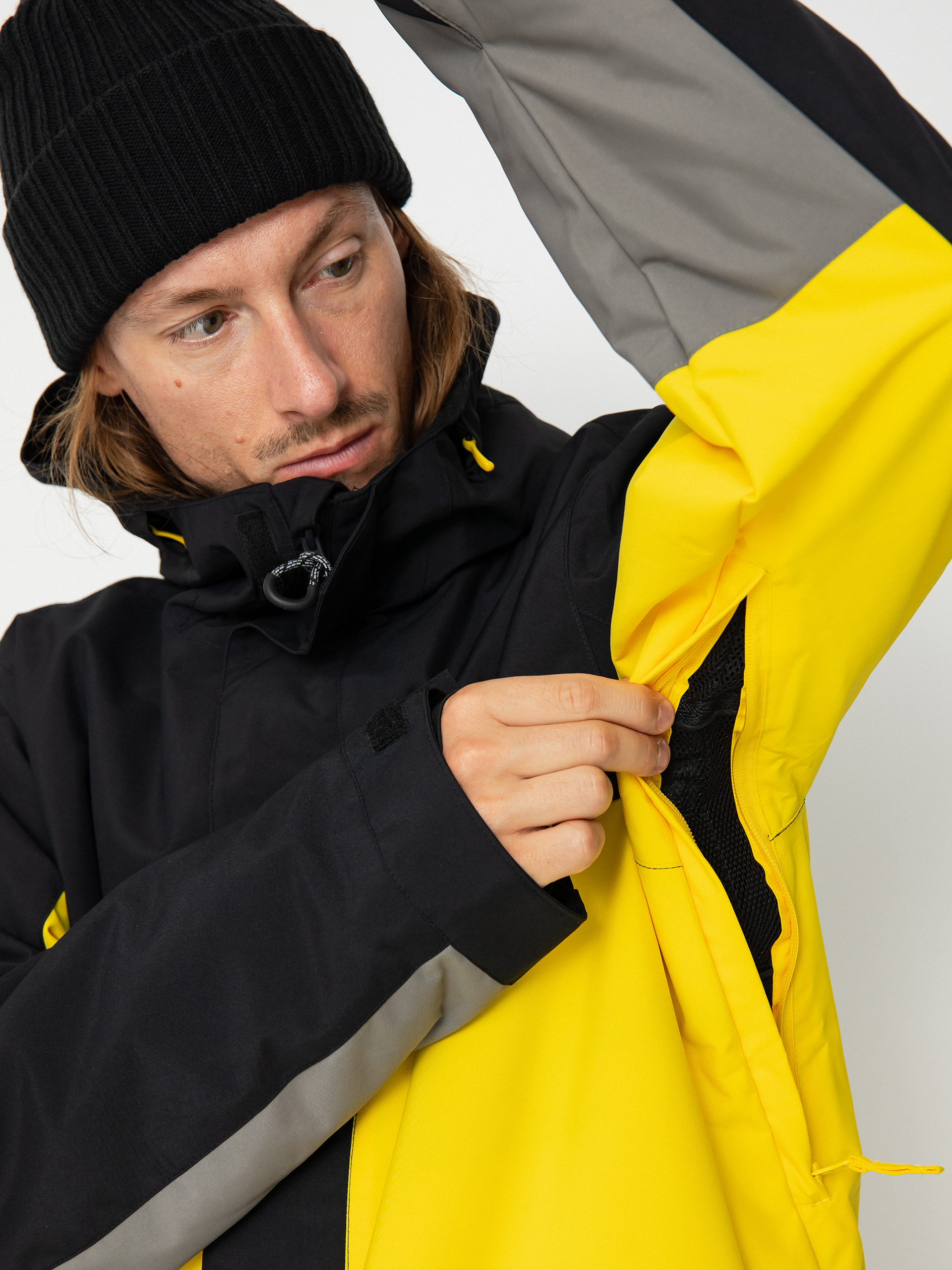 Mens DC Defy Snowboard jacket (black)