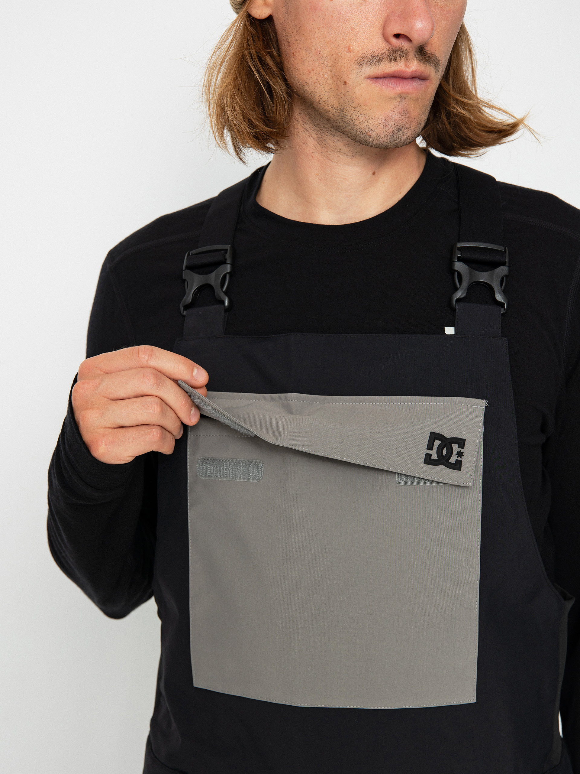 Mens DC Docile Bib Snowboard pants (black)