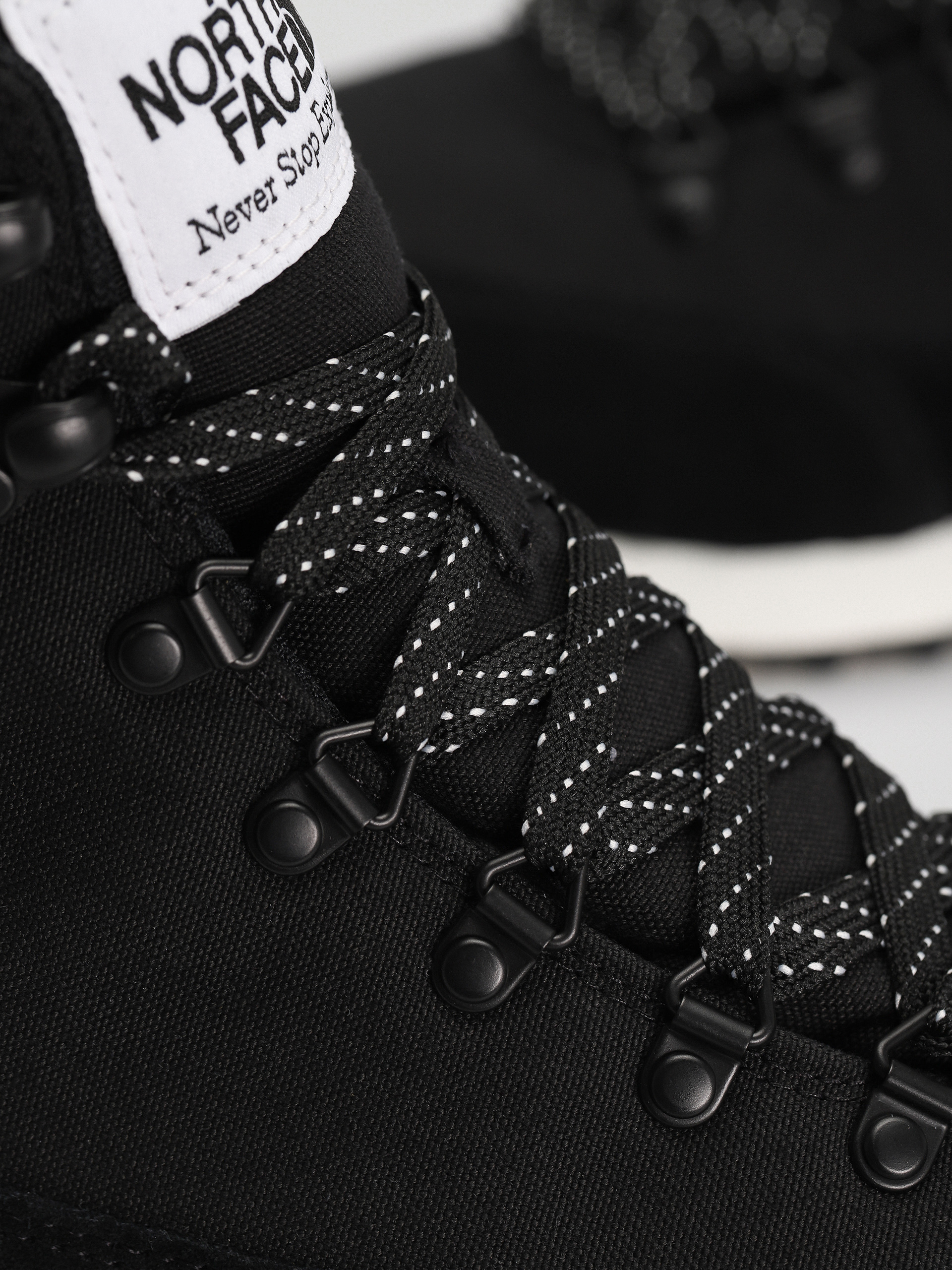 The North Face Back To Berkeley Iv Textile Wp Schuhe (tnf black/tnf white)