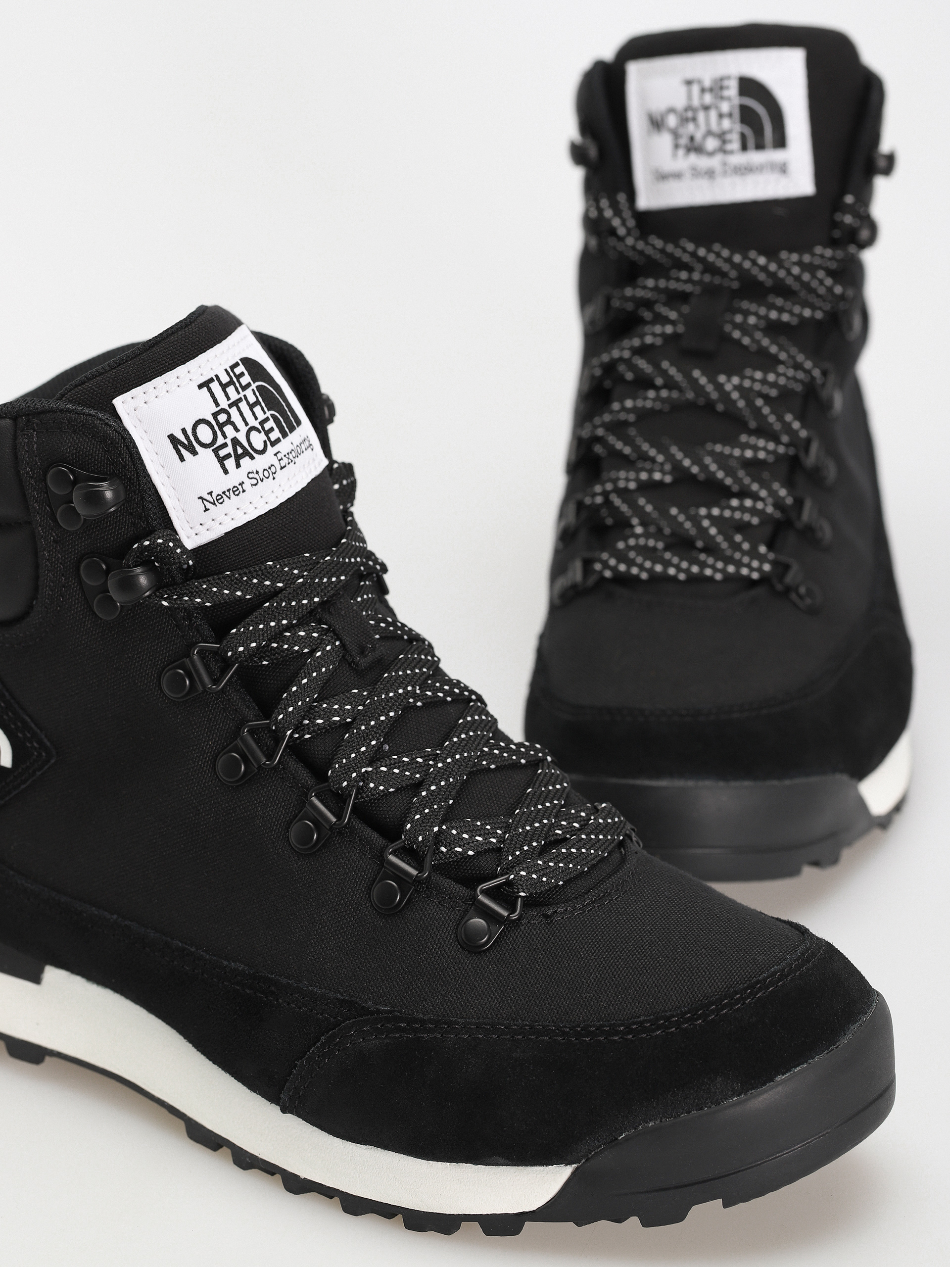 The North Face Back To Berkeley Iv Textile Wp Schuhe (tnf black/tnf white)