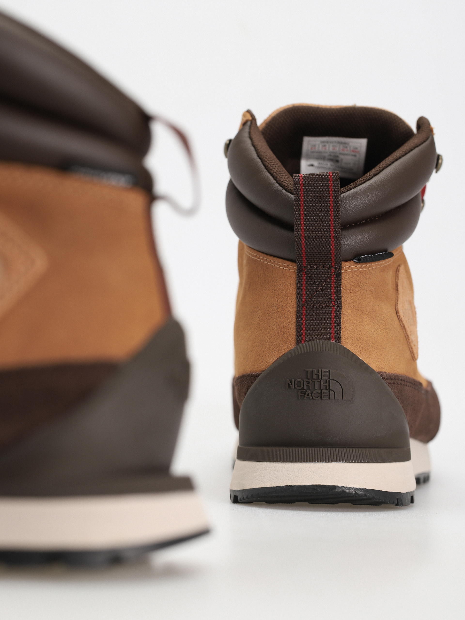 The North Face Back To Berkeley Iv Leather Wp Schuhe (almond butter/demtssbrn)