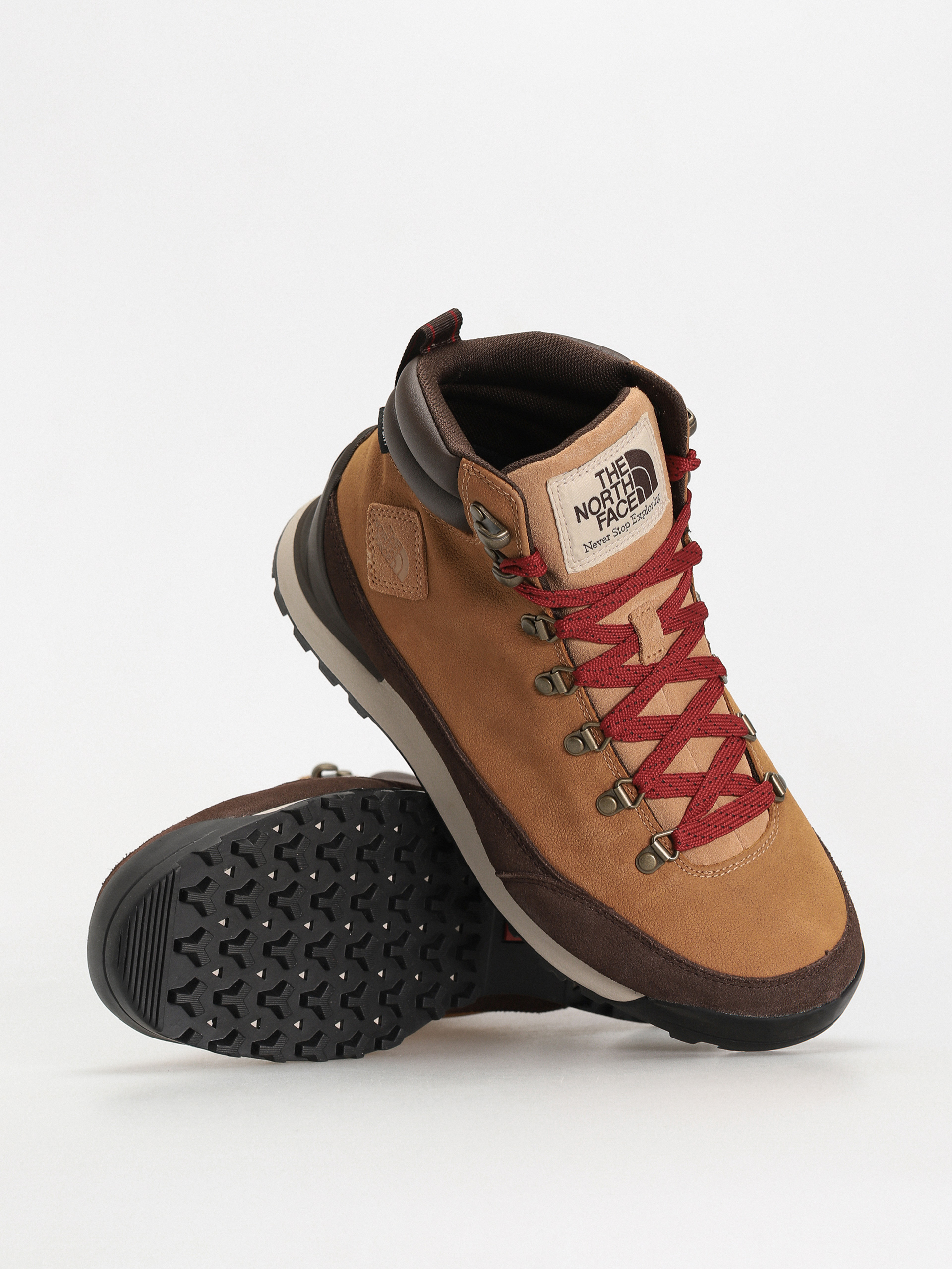 The North Face Back To Berkeley Iv Leather Wp Shoes (almond butter/demtssbrn)