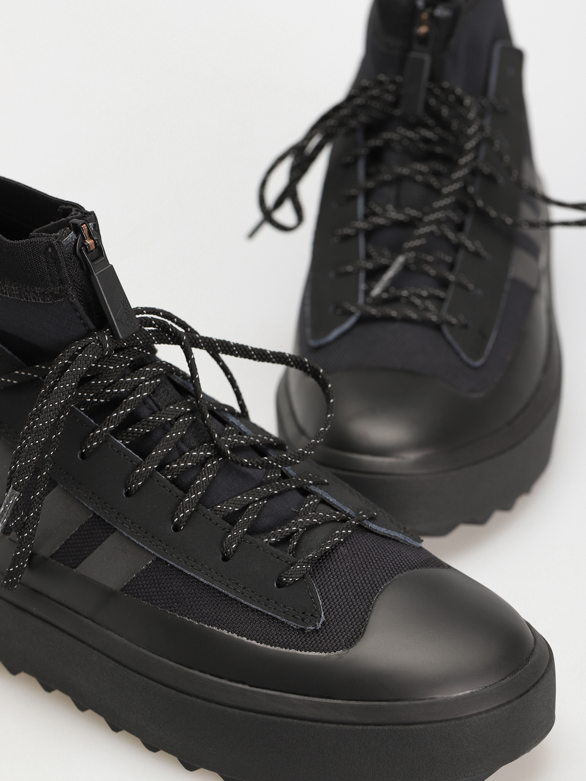 adidas Originals Znsored Hi Gtx Shoes (cblack/cblack/cblack)