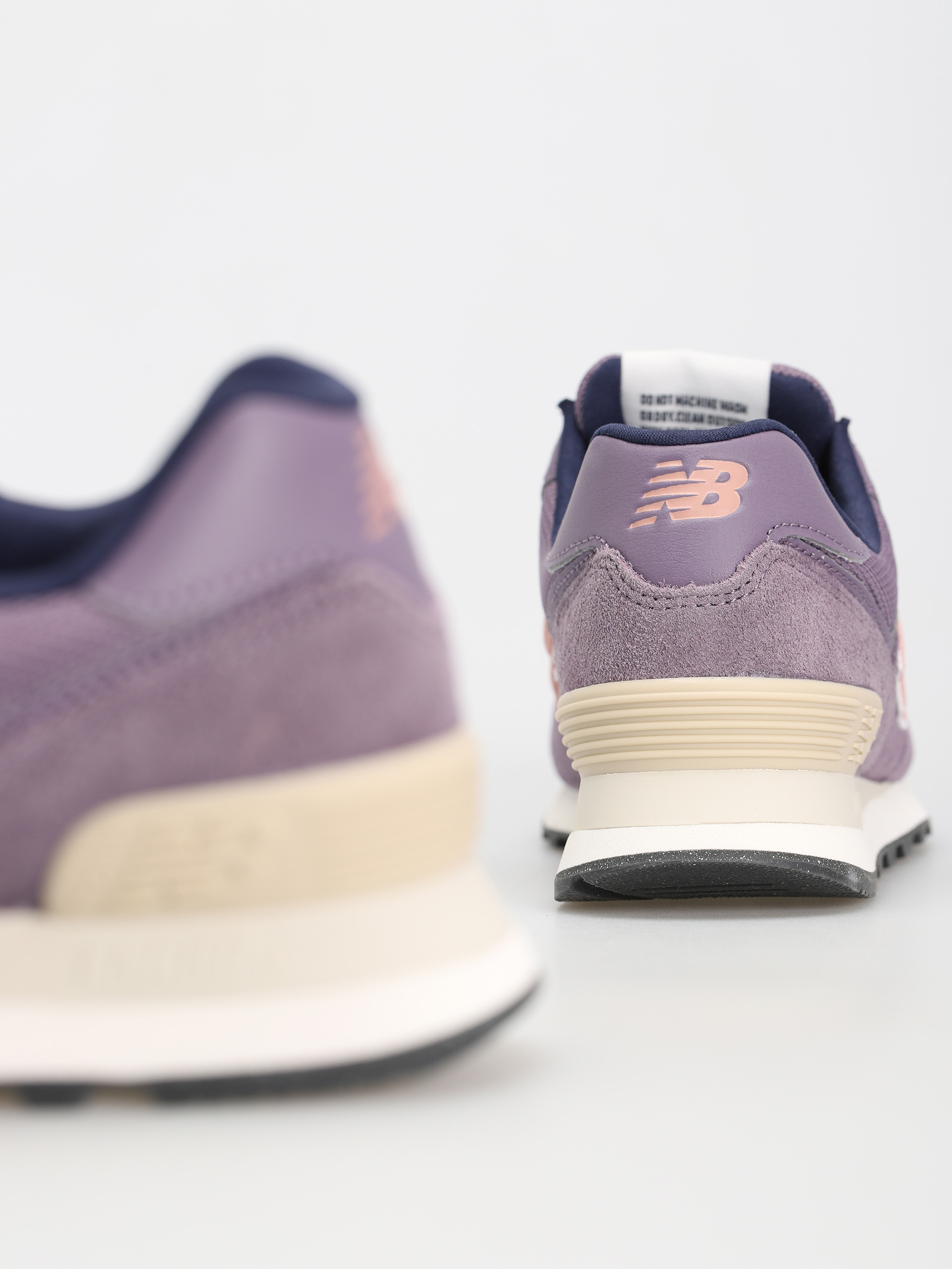 New Balance 574 Shoes Wmn (shadow)