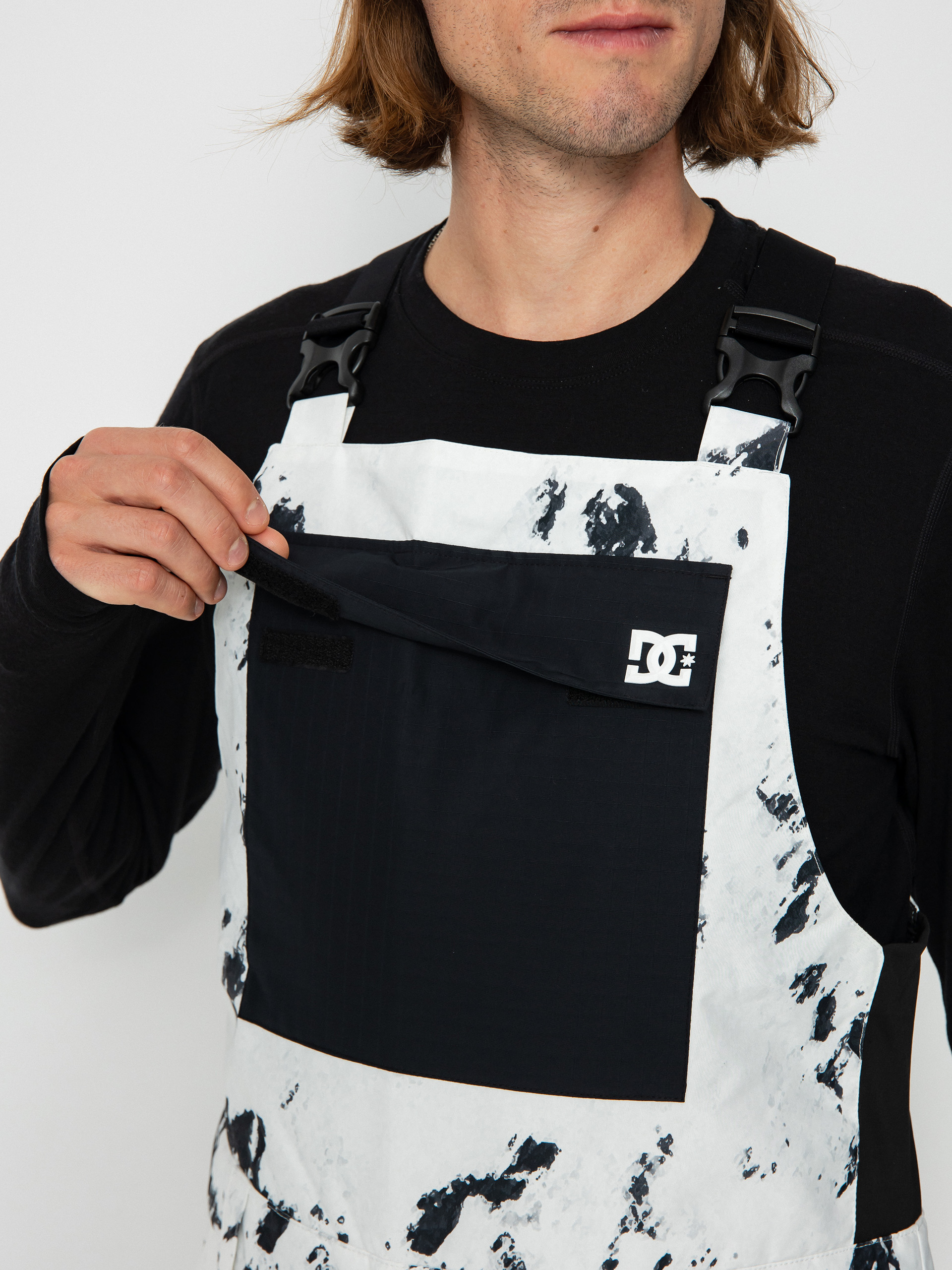 Mens DC Docile Bib Snowboard pants (snow camo)