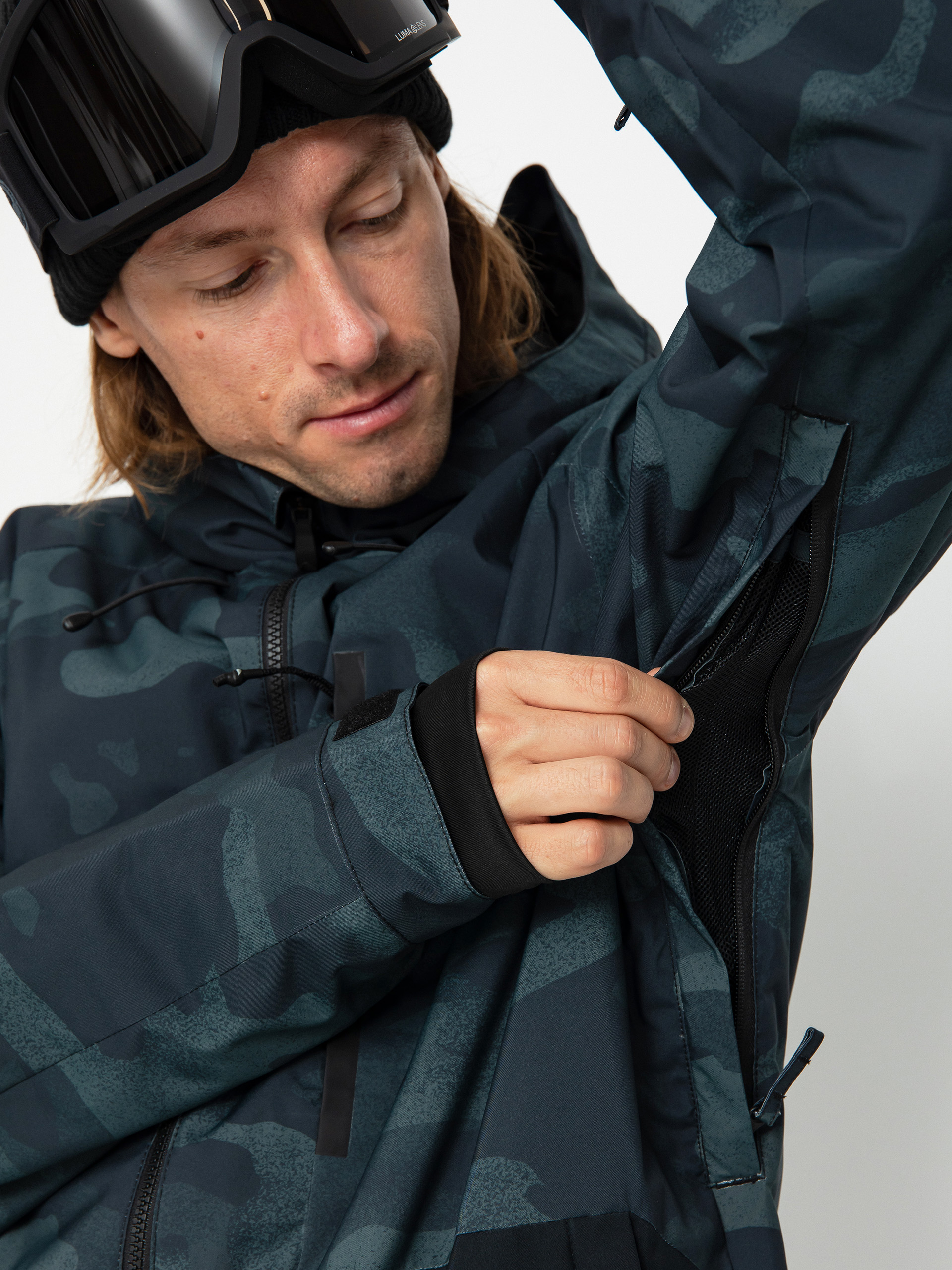 Herren Quiksilver Mission Printed Block Snowboardjacke (spray camo true black)