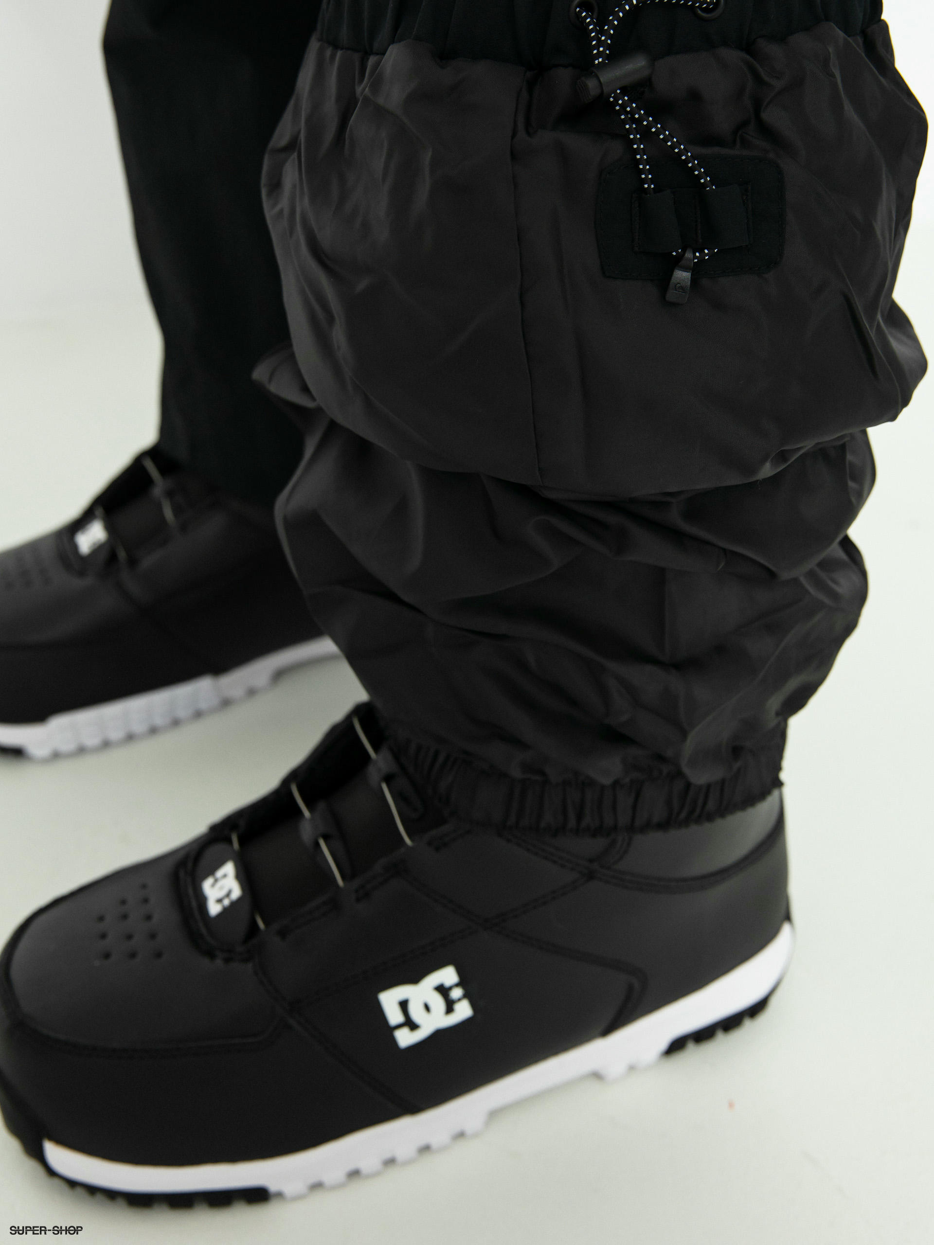  Quiksilver Pantalones de snowboard utilitarios para hombre,  True Black (Kvj0) : Ropa, Zapatos y Joyería