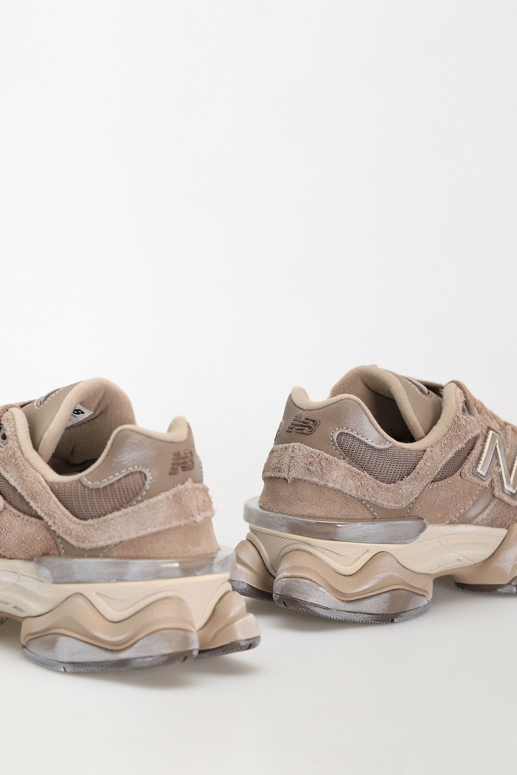 New Balance 9060 Schuhe (mushroom)