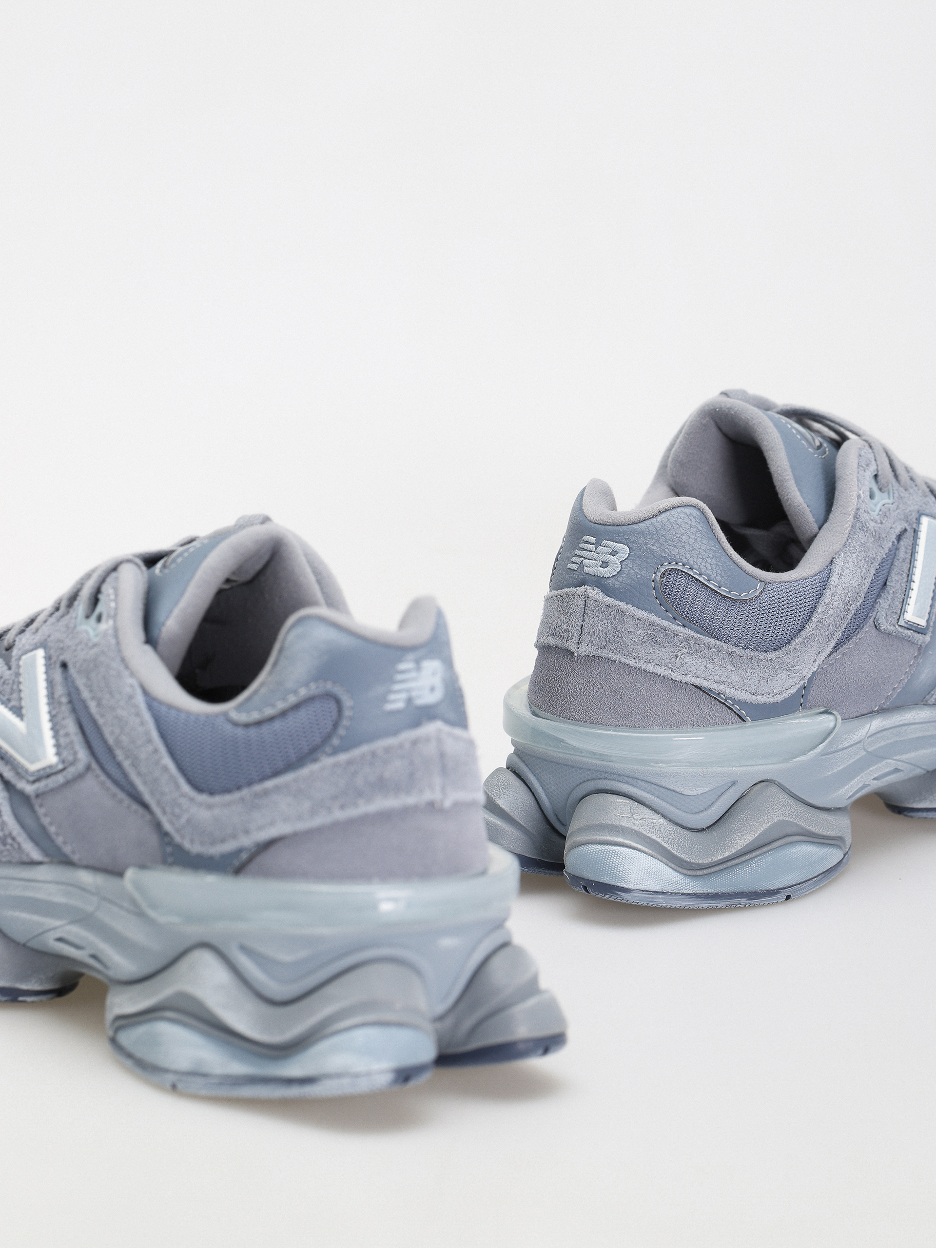 New Balance 9060 Shoes (arctic grey)