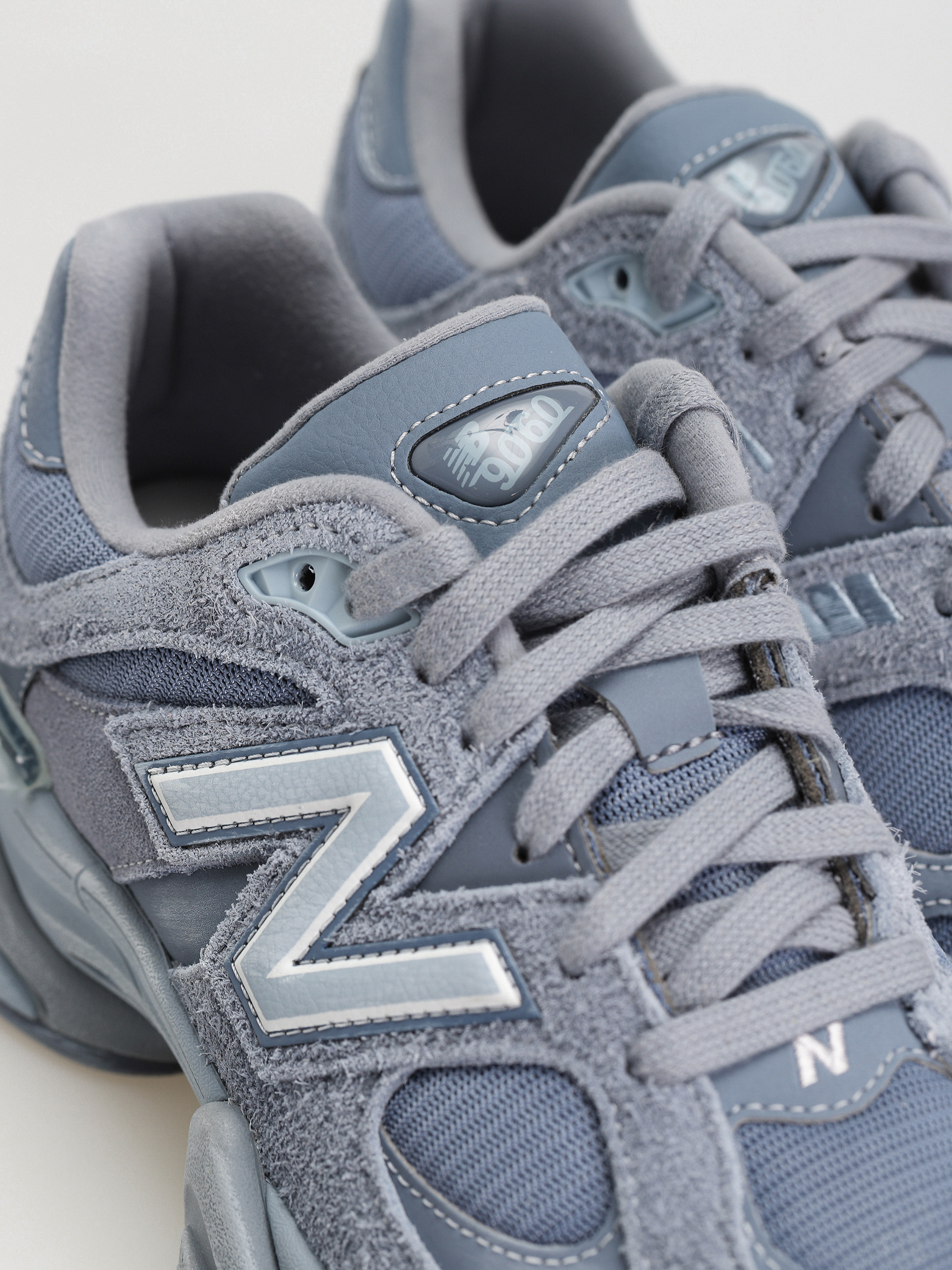 New Balance 9060 Shoes (arctic grey)