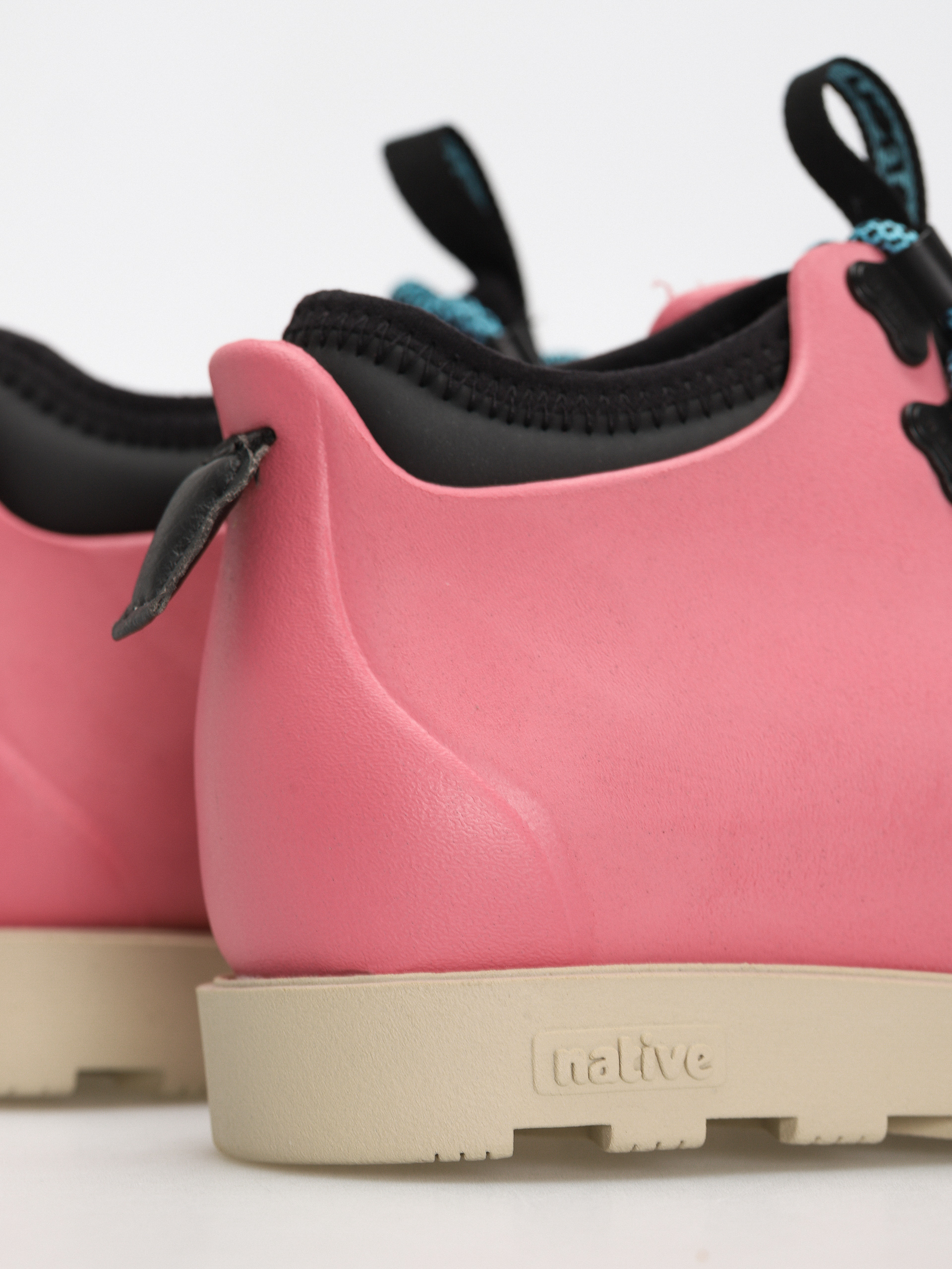 Native Fitzsimmons Citylite Winter shoes (dazzle pink/pepper white/jiffy black)