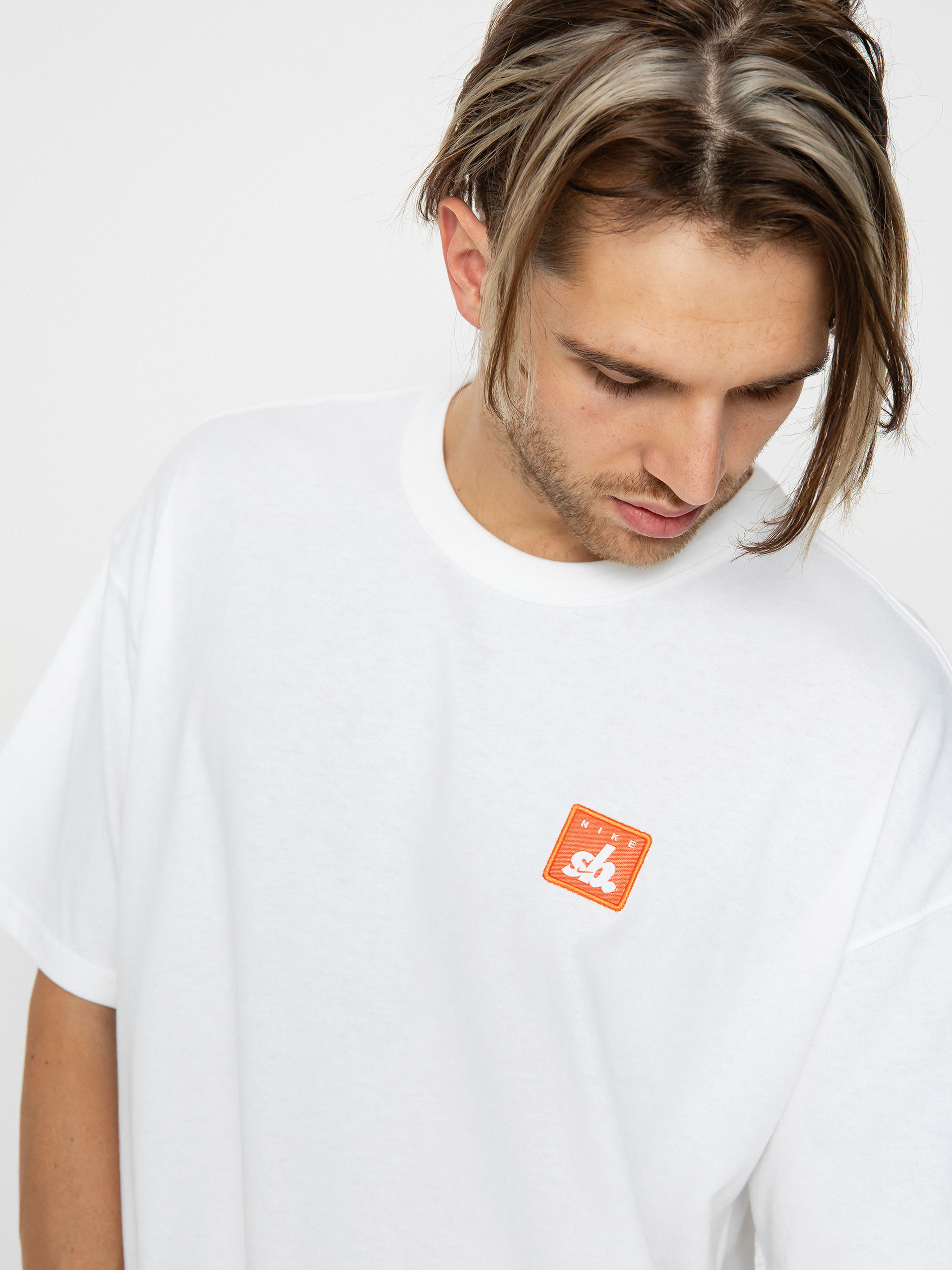 Nike SB Pe Sust T-shirt (white)