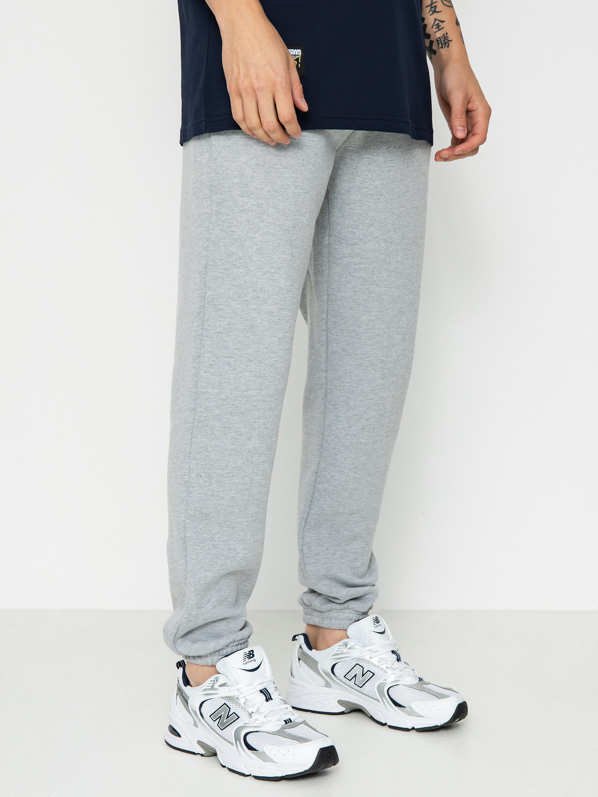 MassDnm Patch Straight Fit Hose (light heather grey)