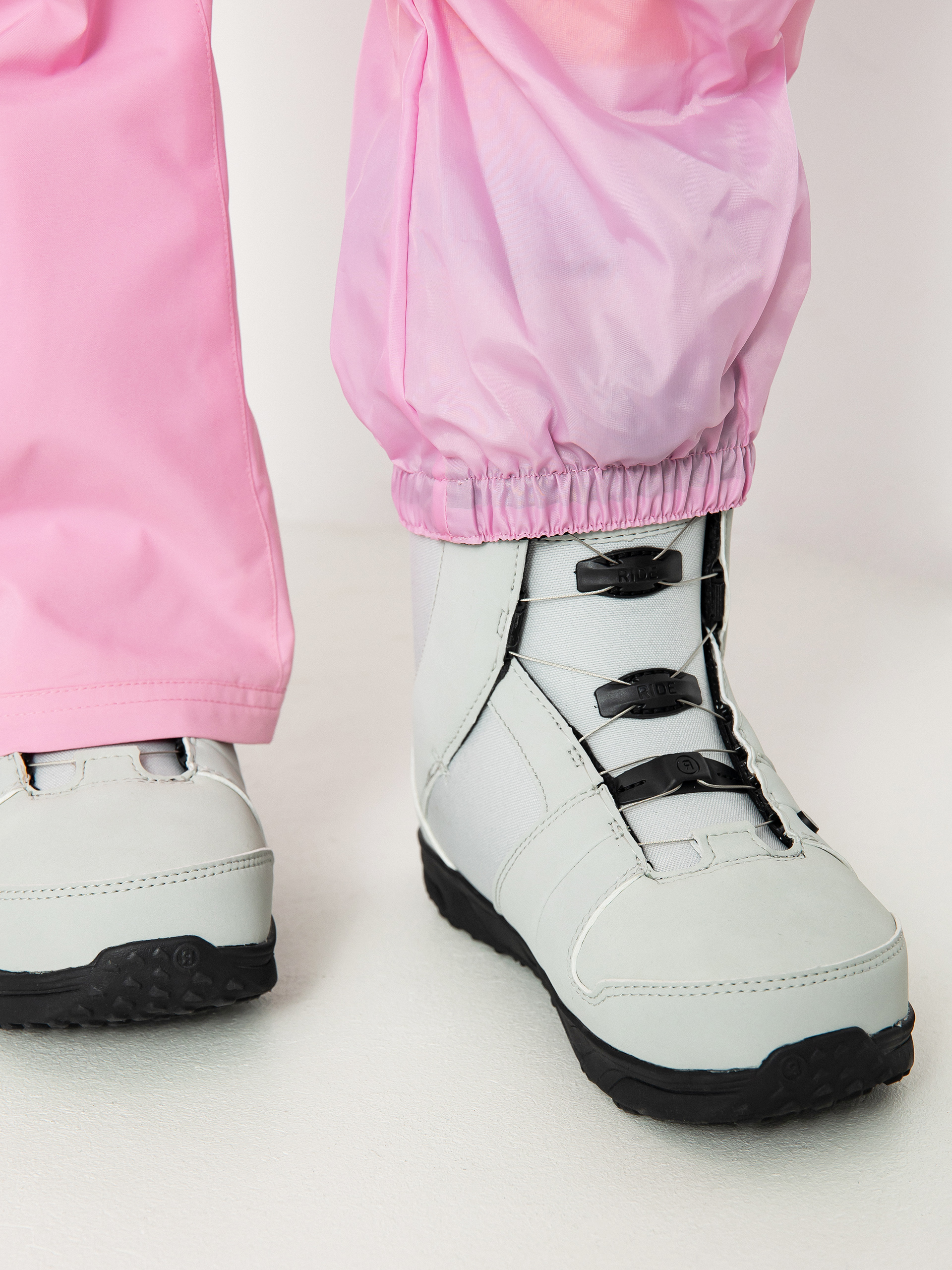 Womens Roxy Backyard Snowboard pants (pink frosting)