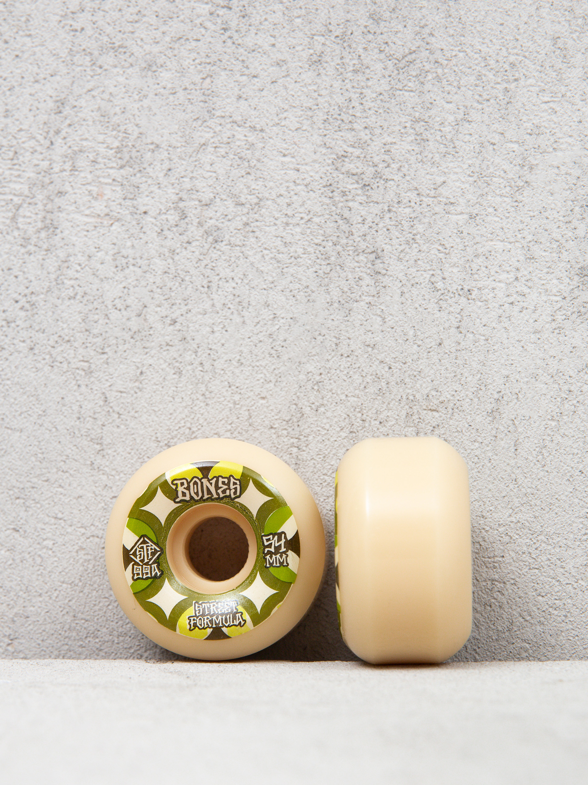 Bones Retros STF V5 Sidecut 99A Wheels (white)