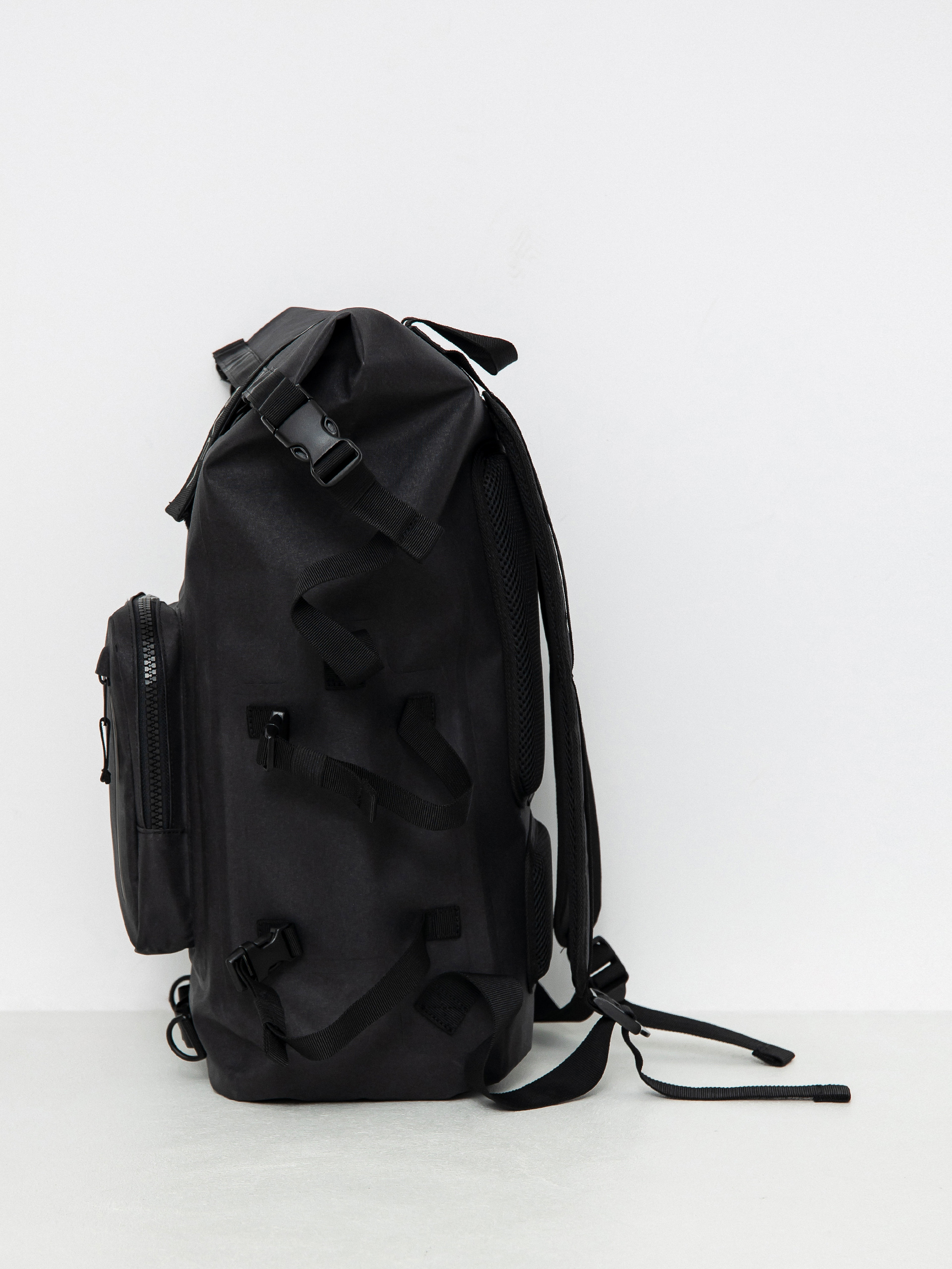 Rvca black outlet backpack