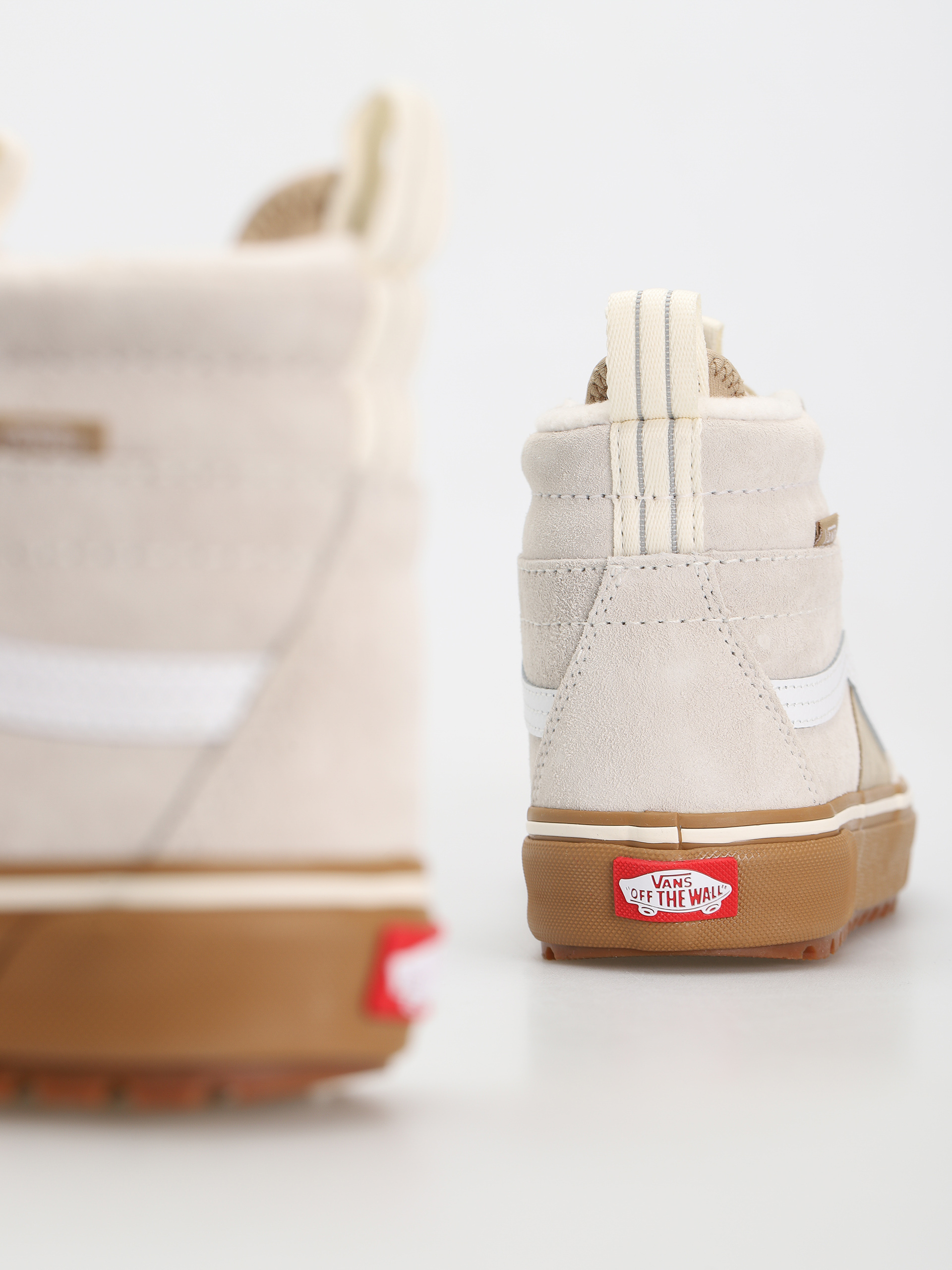 Vans Sk8 Hi MTE 2 Shoes (cornstalk/marshmallow)