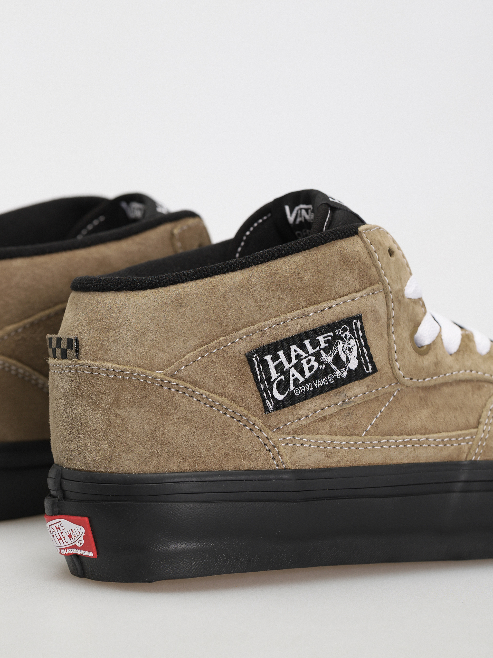 Vans Skate Half Cab Shoes (pig suede olive/black)