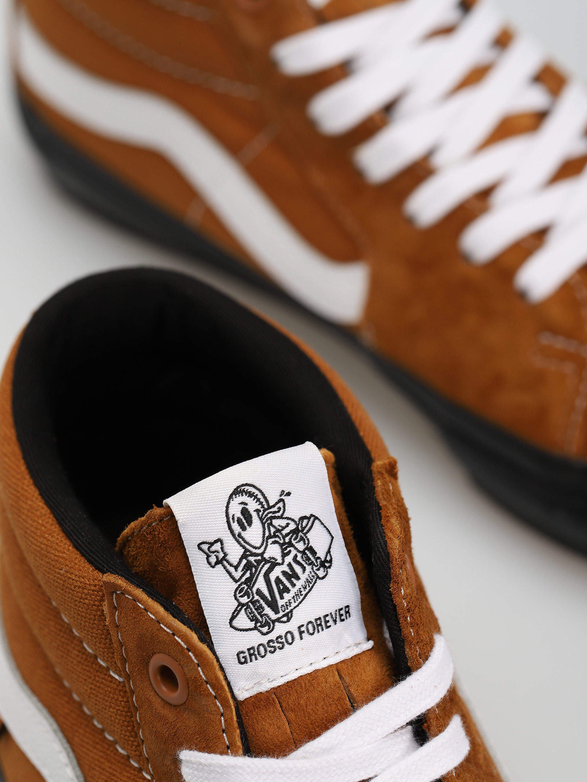Vans Skate Grosso Mid Shoes (pig suede brown/black)