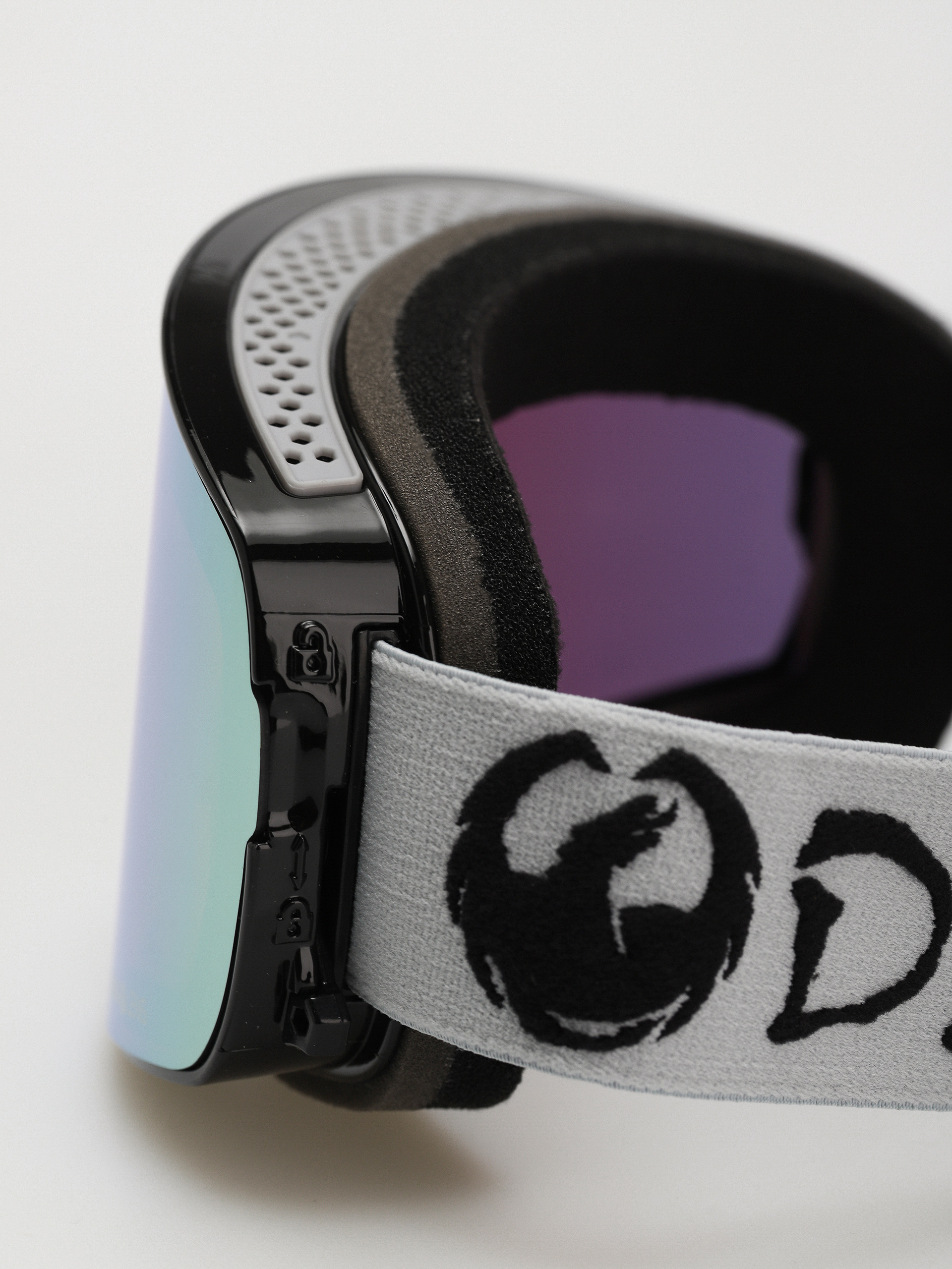 Dragon NFX2 Goggles (classicgrey/lumalens gold ion/lumalens amber)