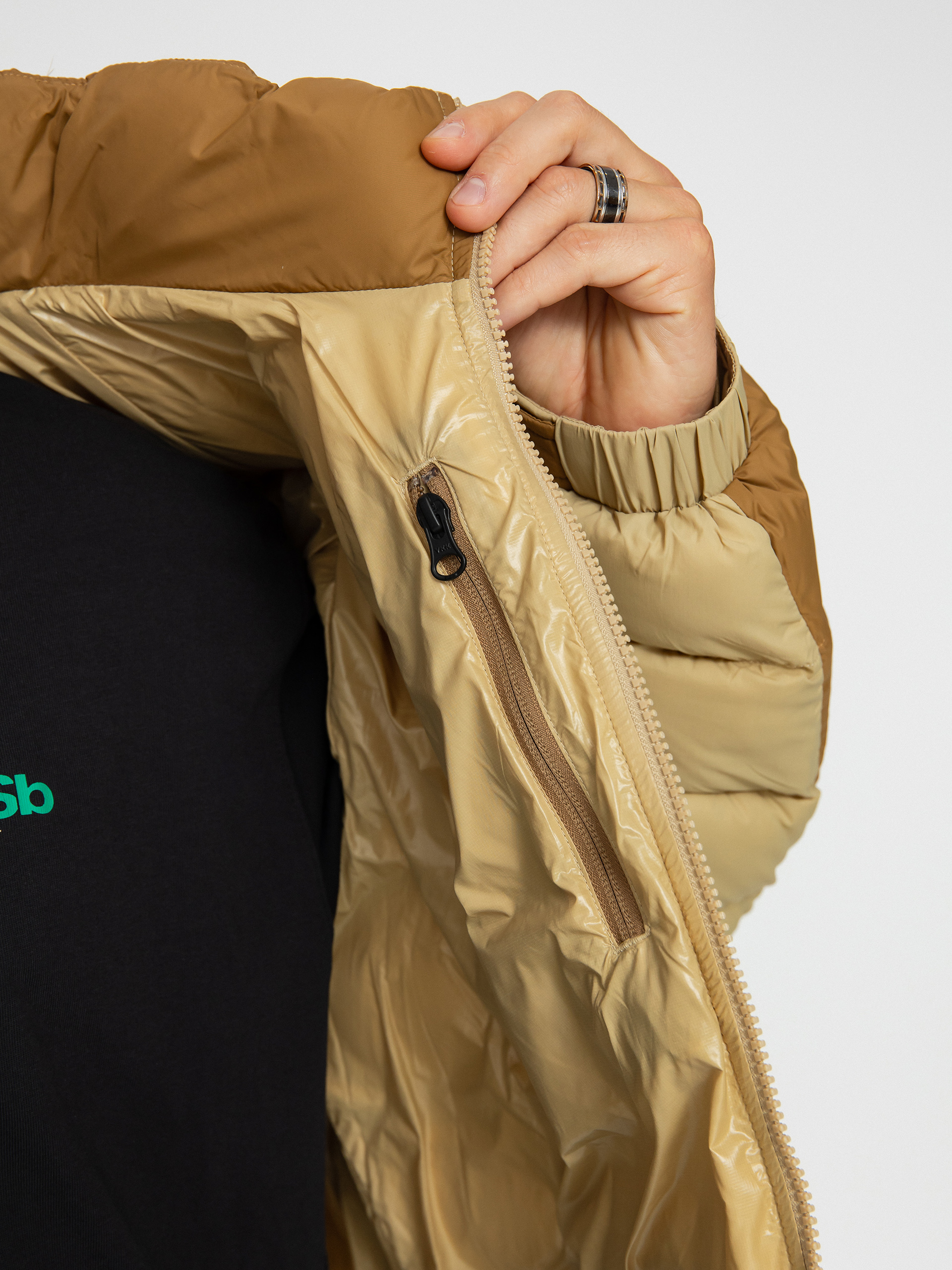 The North Face Rusta 2.0 Synth Ins Puffer Jacke (khaki stone/utility brown)