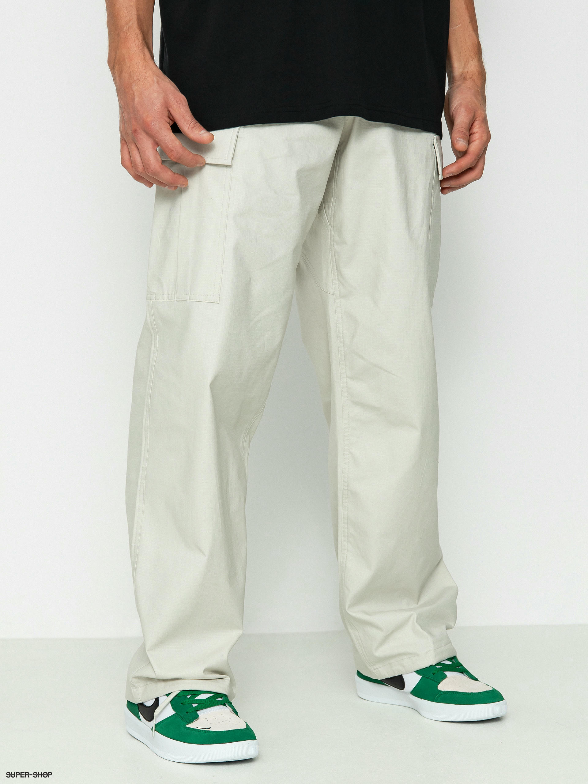 Nike Nike Club Woven Cargo Pants Beige | BSTN Store