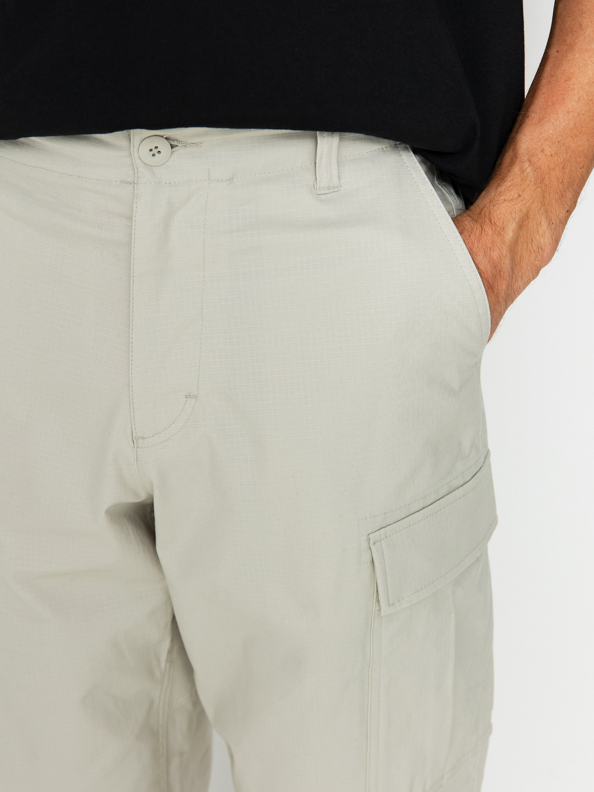 Nike SB Kearny Cargo Pants (light bone)