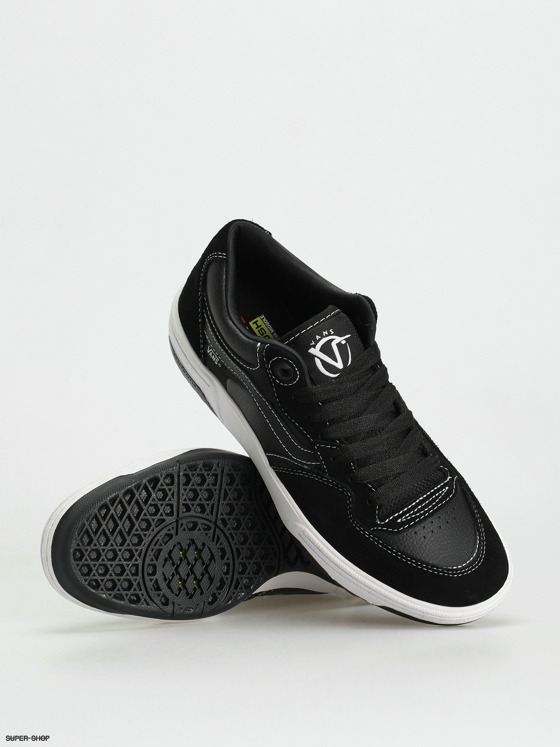 Skater on sale vans black