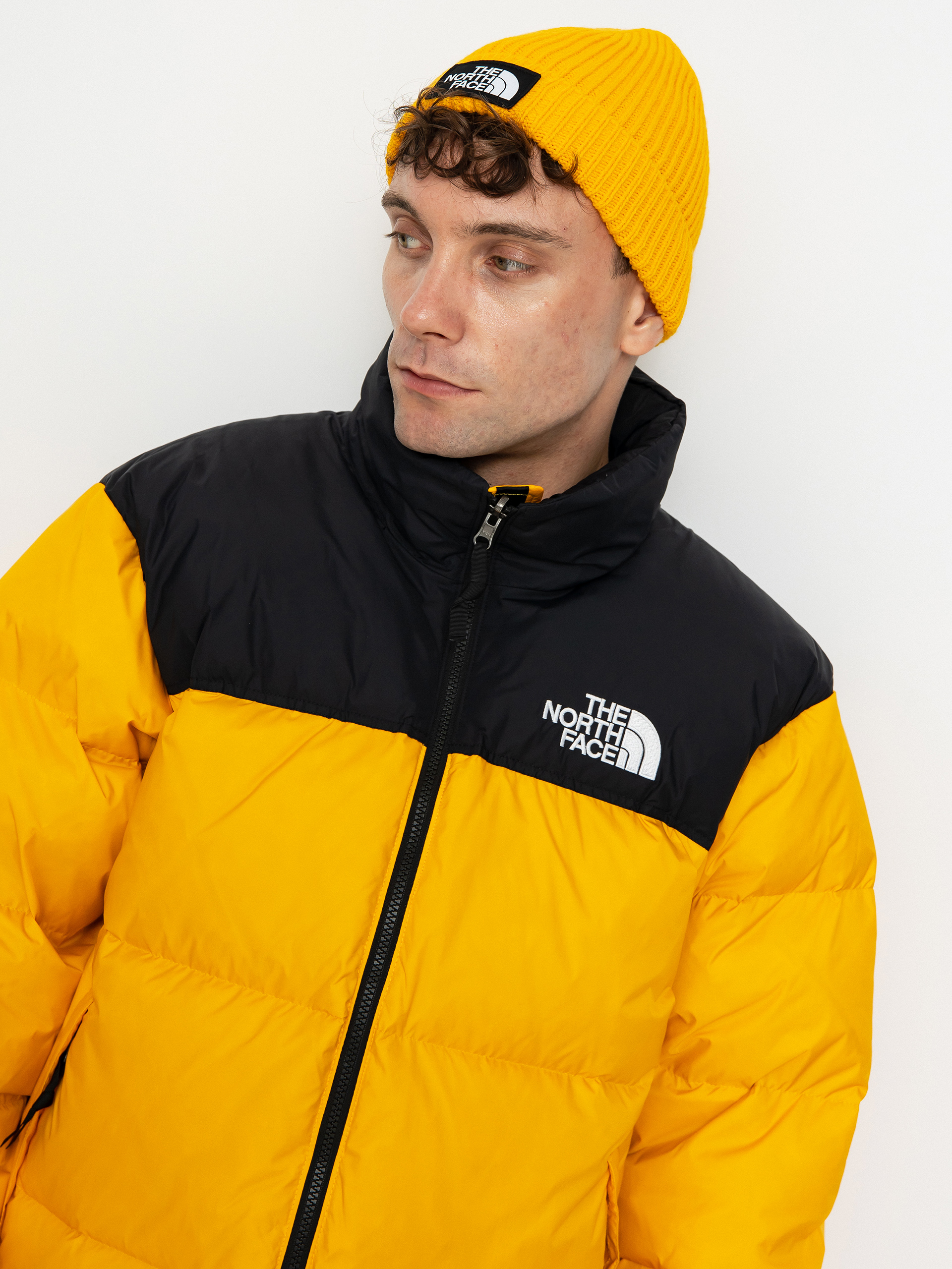The North Face 1996 Retro Nuptse Jacke (summit gold/tnf black)