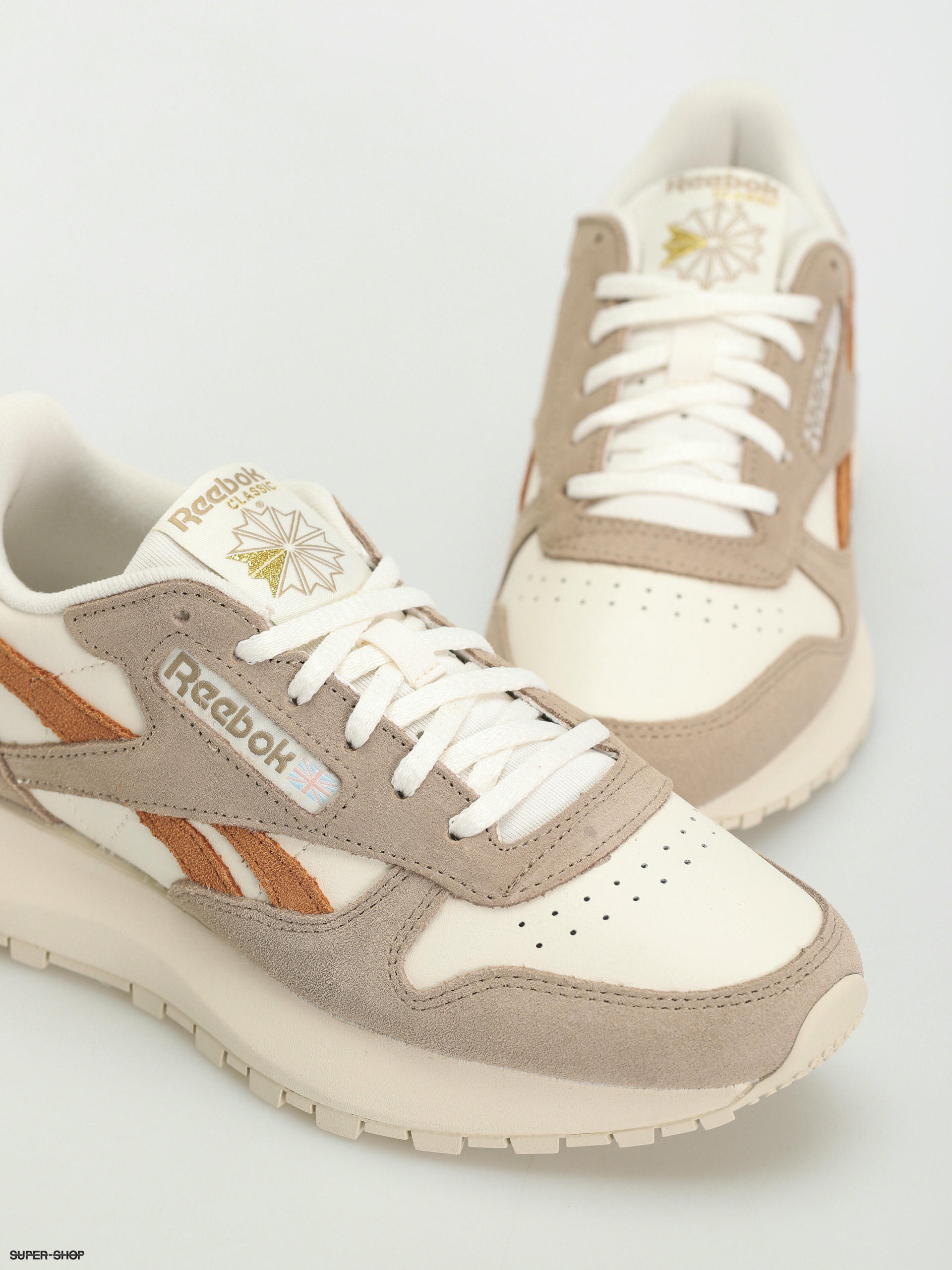 Reebok classic deals leather parchment